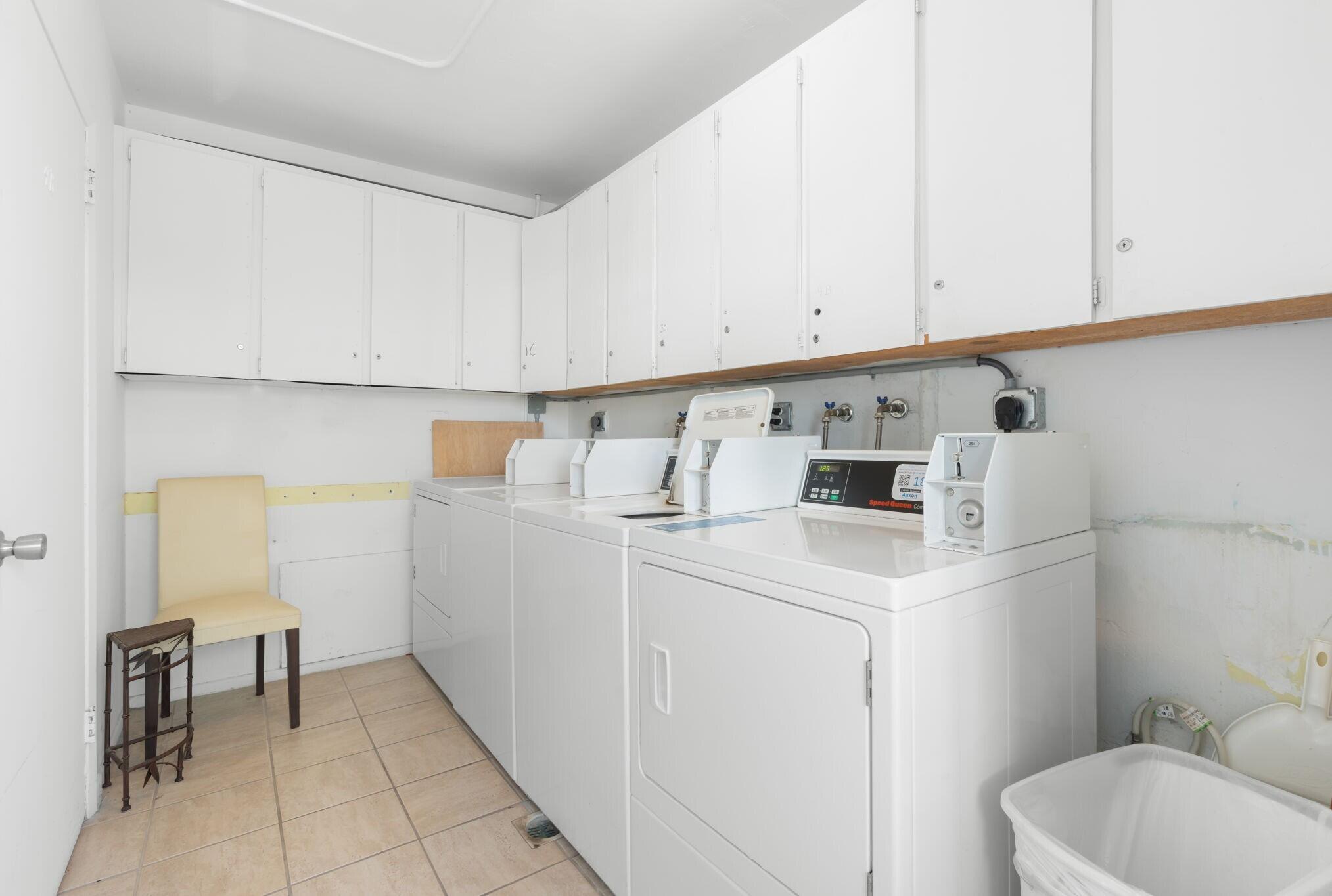 2758 NE 30th #3B, Lighthouse Point FL 33064