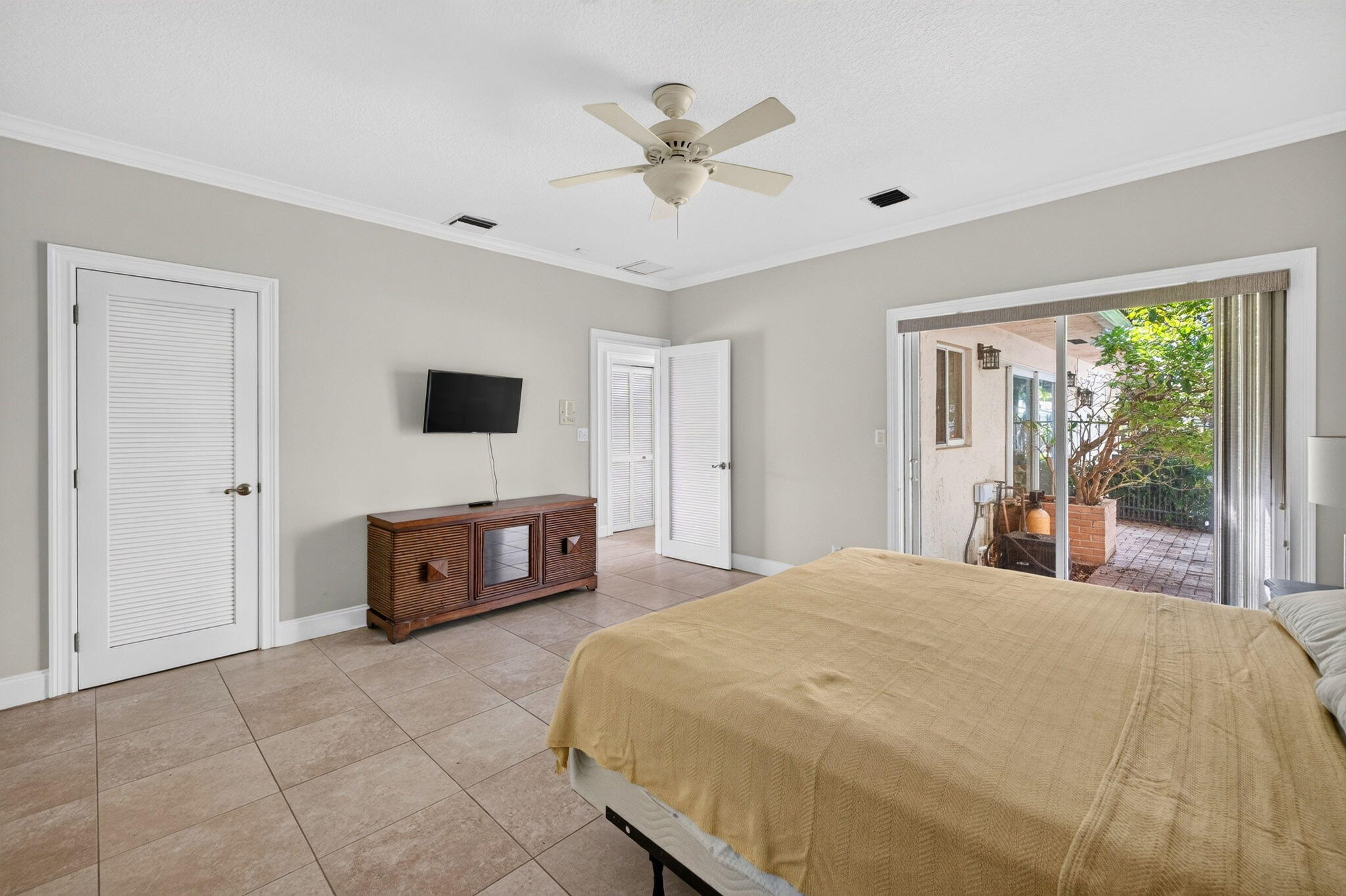 1920 E Terra Mar, Lauderdale By The Sea FL 33062