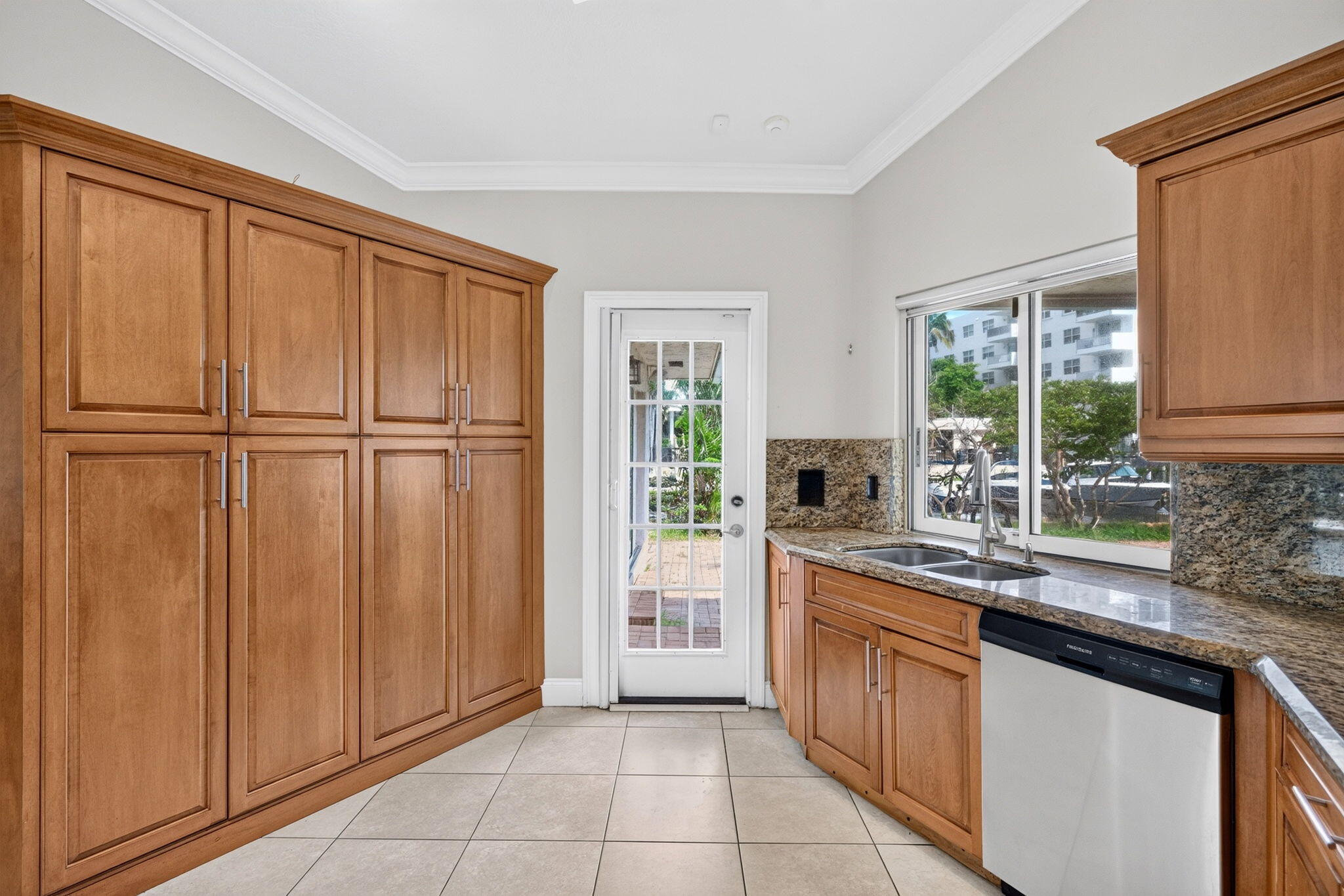 1920 E Terra Mar, Lauderdale By The Sea FL 33062