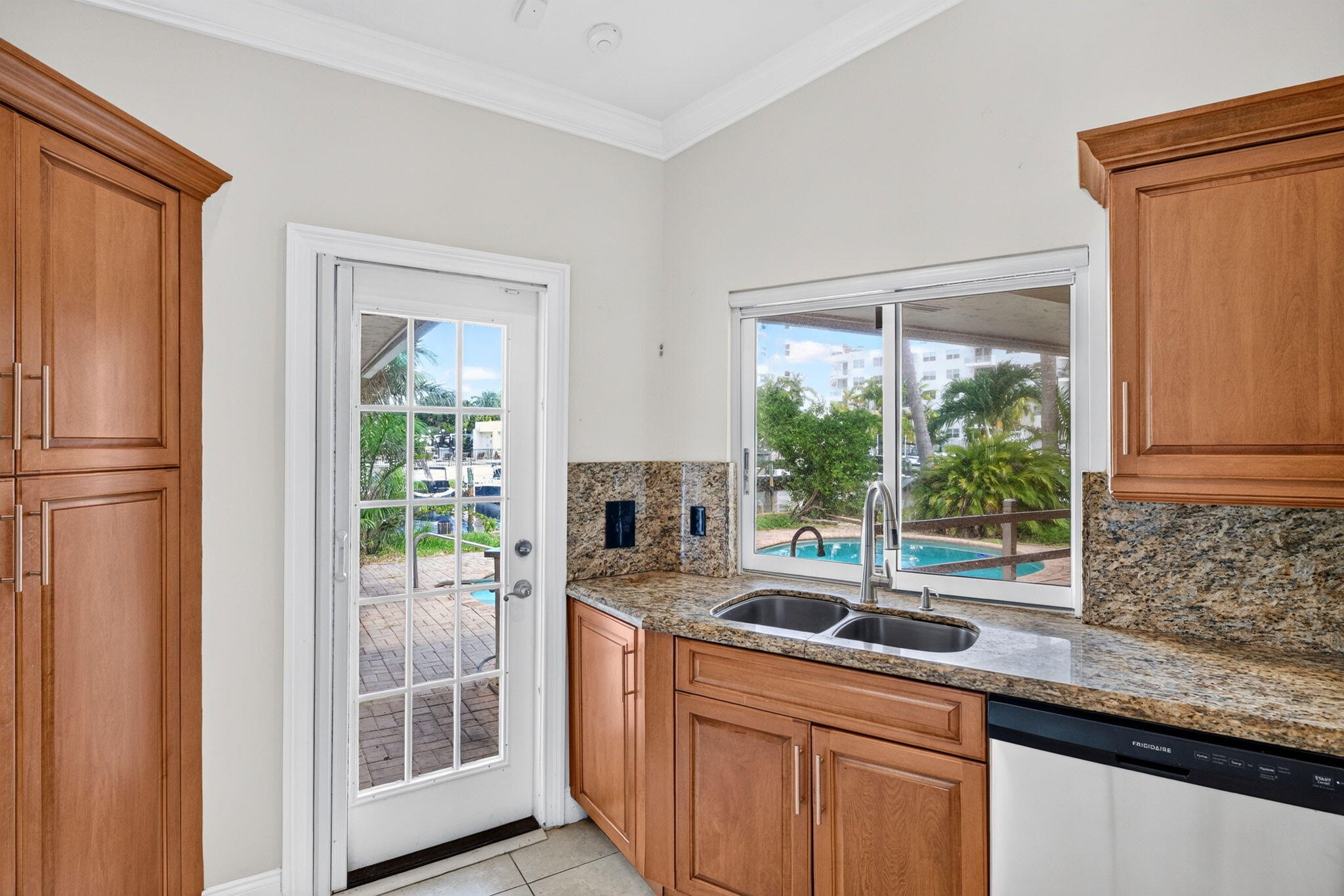 1920 E Terra Mar, Lauderdale By The Sea FL 33062