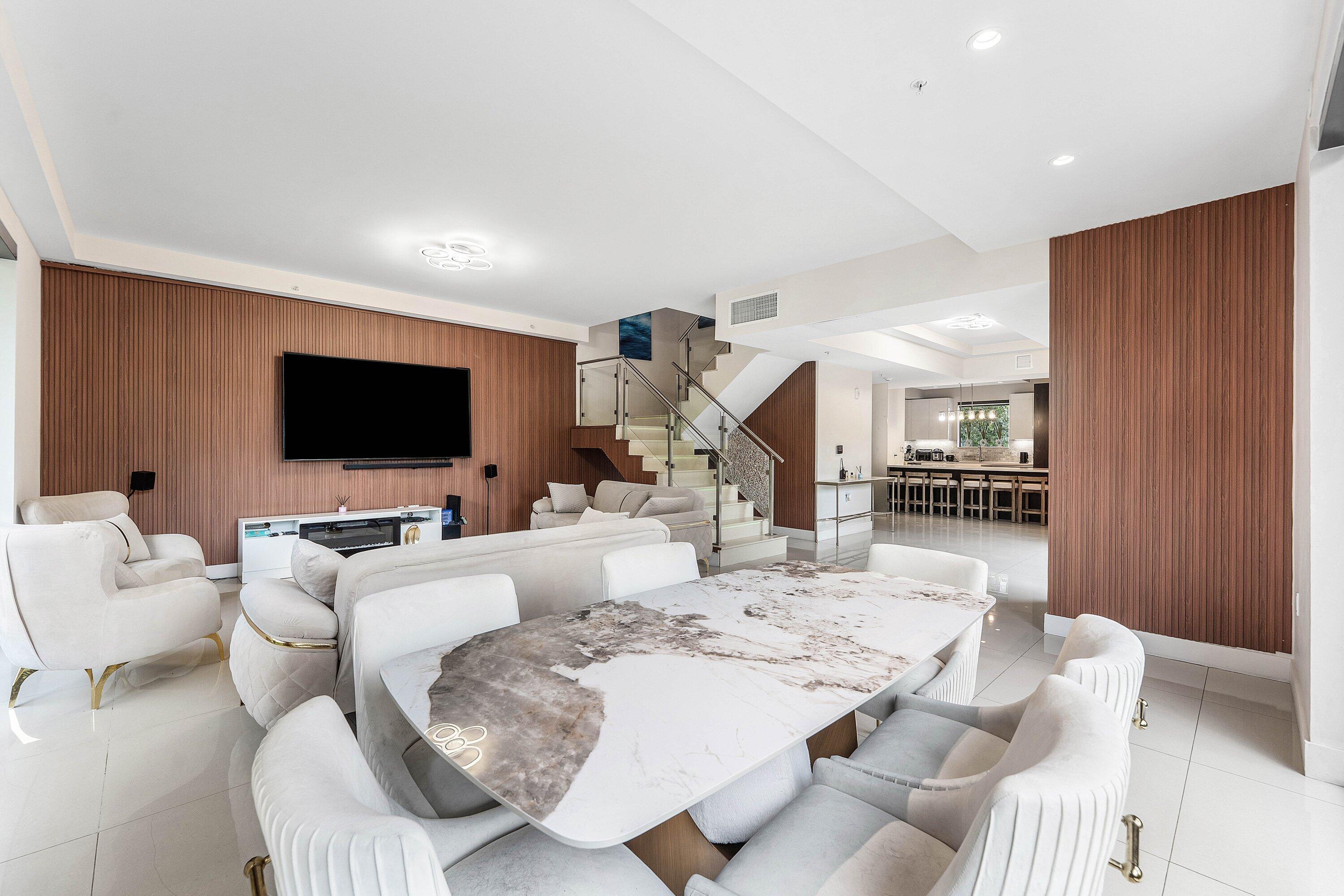 3040 N Ocean #N101, Fort Lauderdale FL 33308