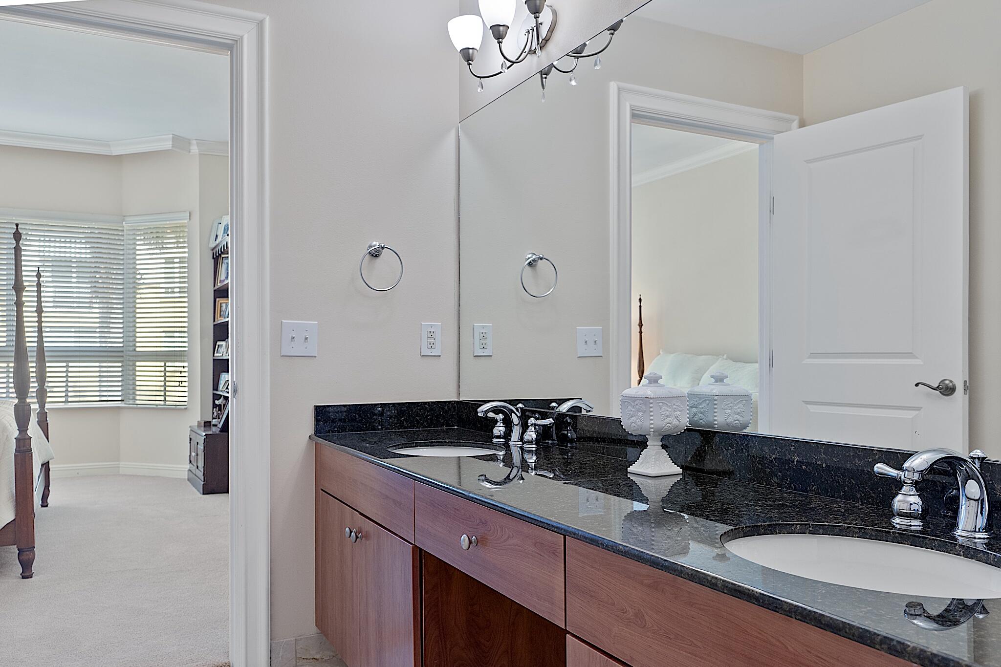 16100 EMERALD ESTATES #397, Weston FL 33331