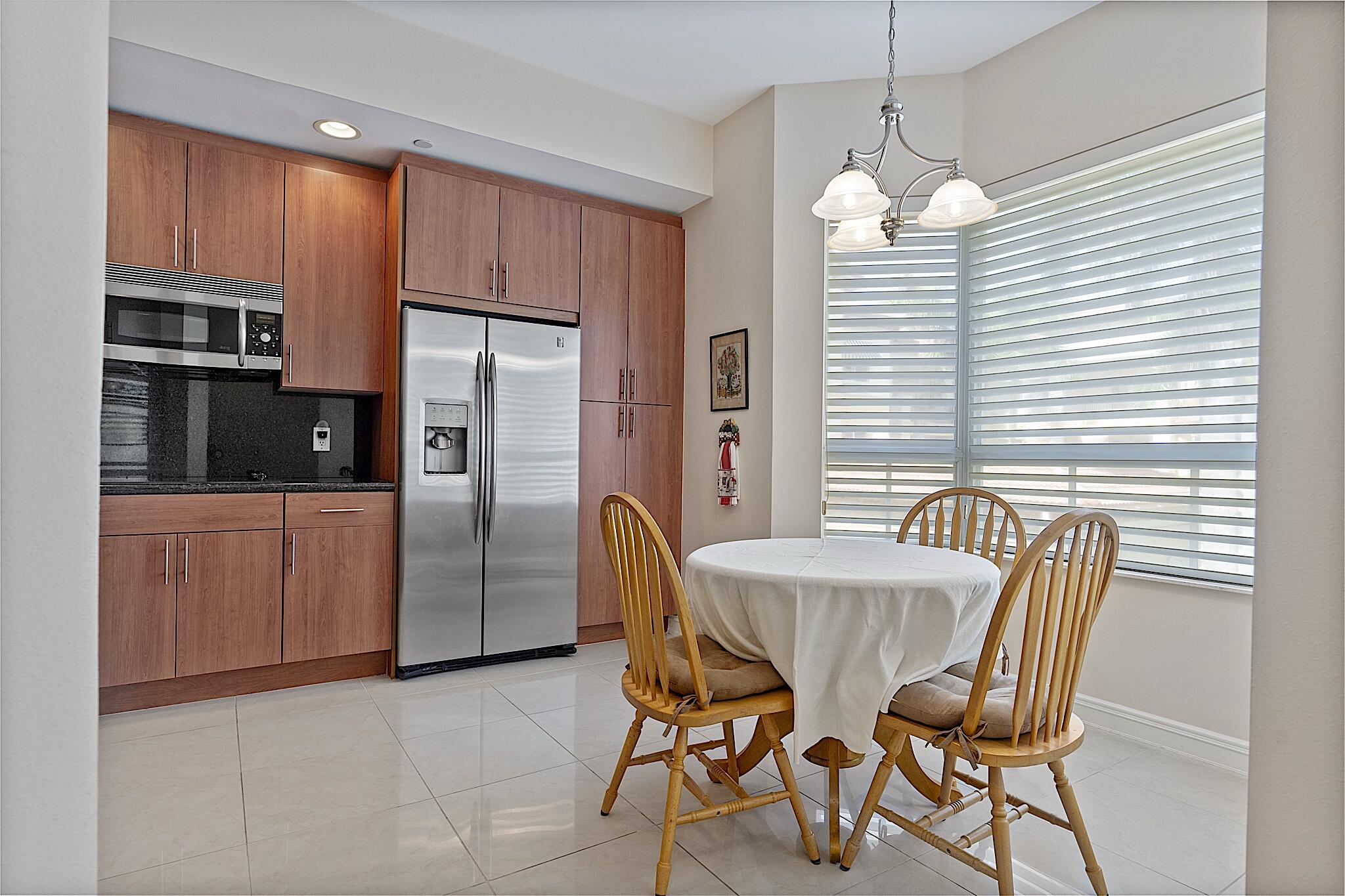 16100 EMERALD ESTATES #397, Weston FL 33331