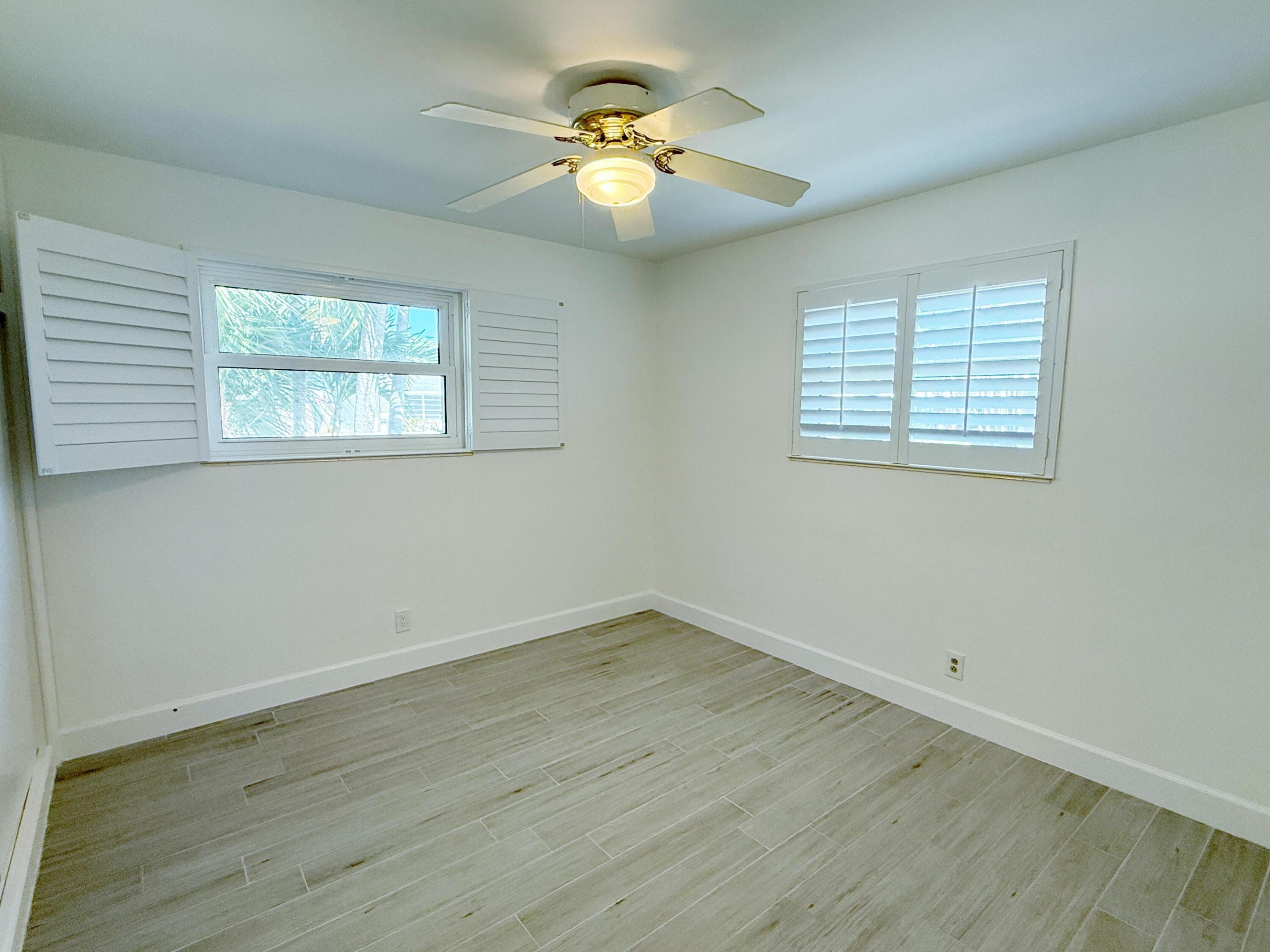 16 Ridgewood, Tequesta FL 33469