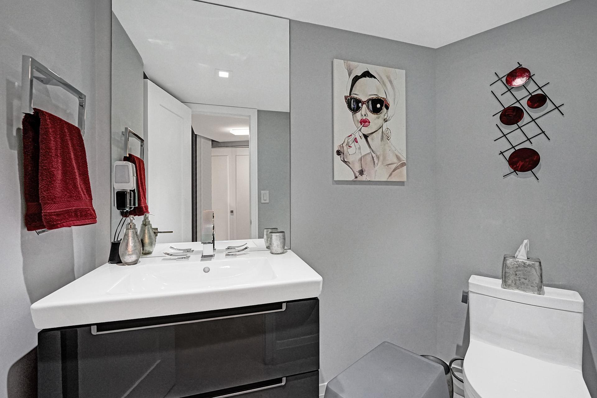 1167 Hillsboro Mile #206, Hillsboro Beach FL 33062