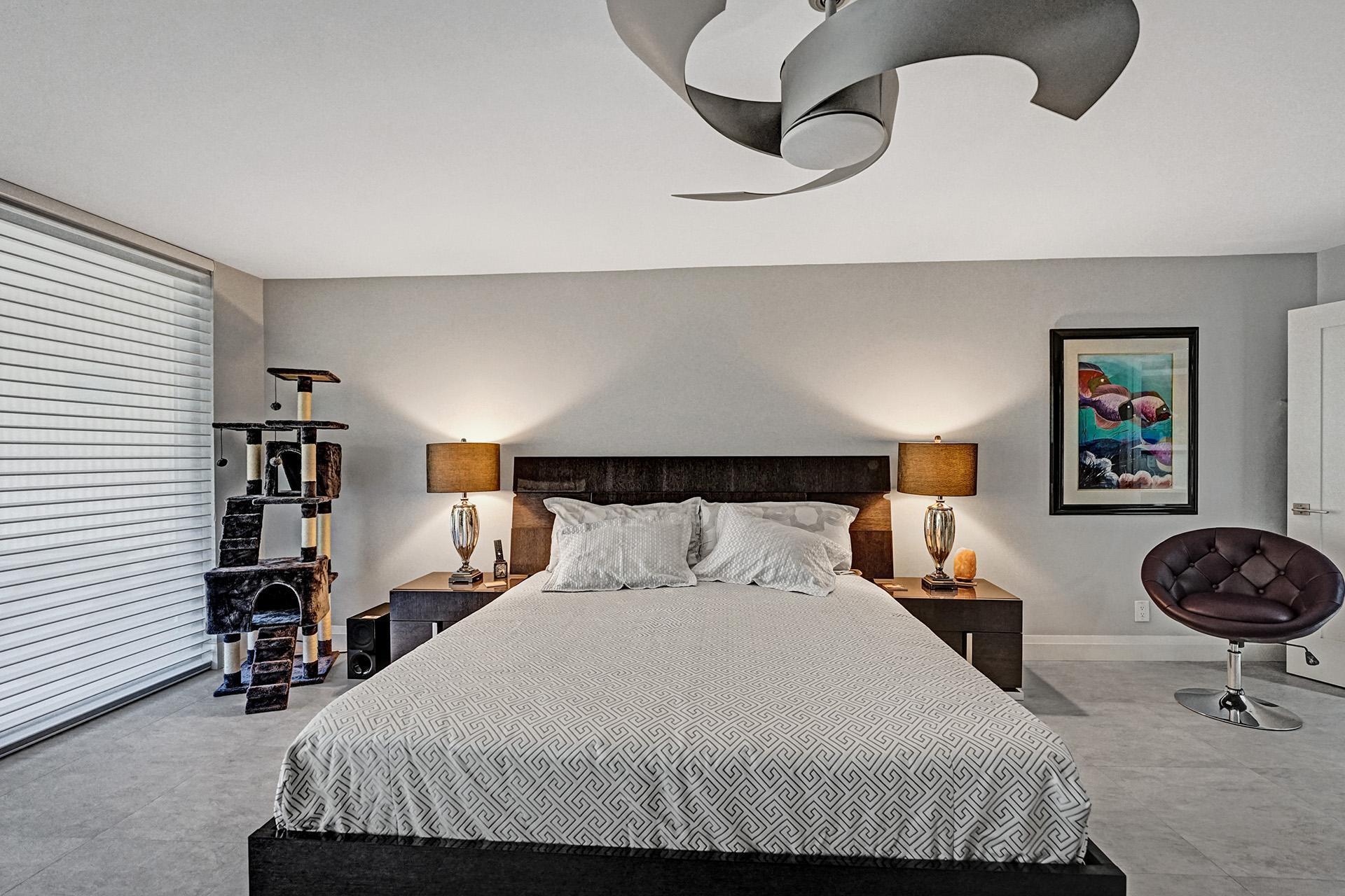 1167 Hillsboro Mile #206, Hillsboro Beach FL 33062