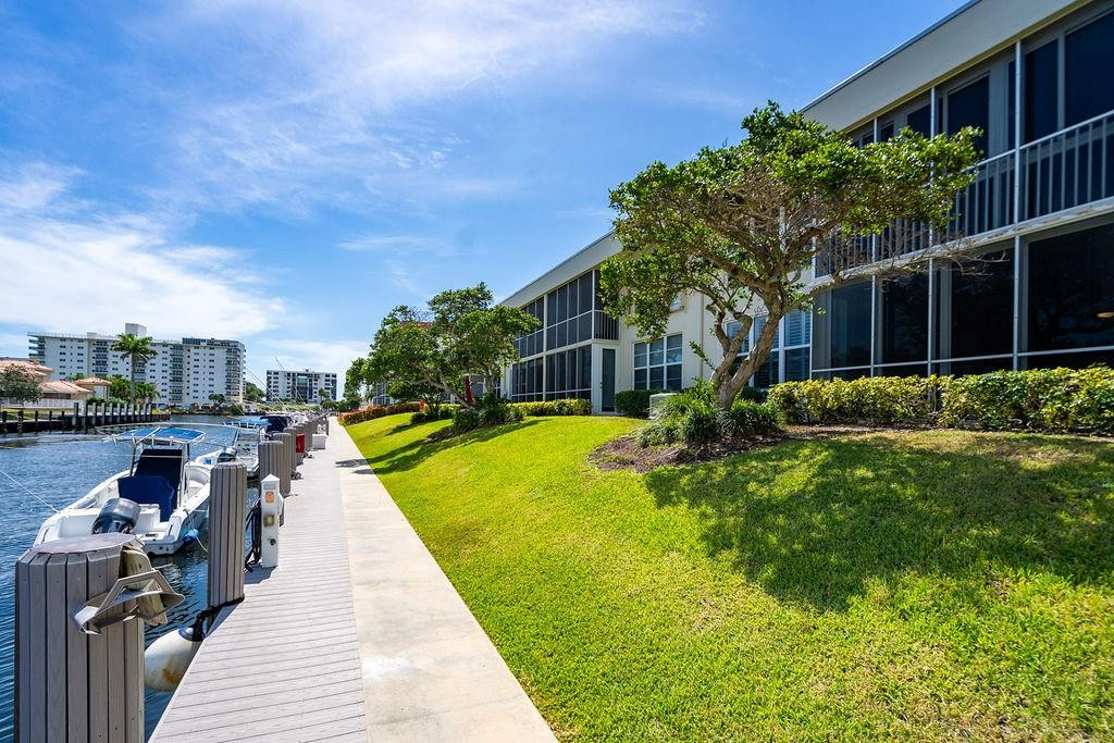 3175 NE 48TH #105, Lighthouse Point FL 33064
