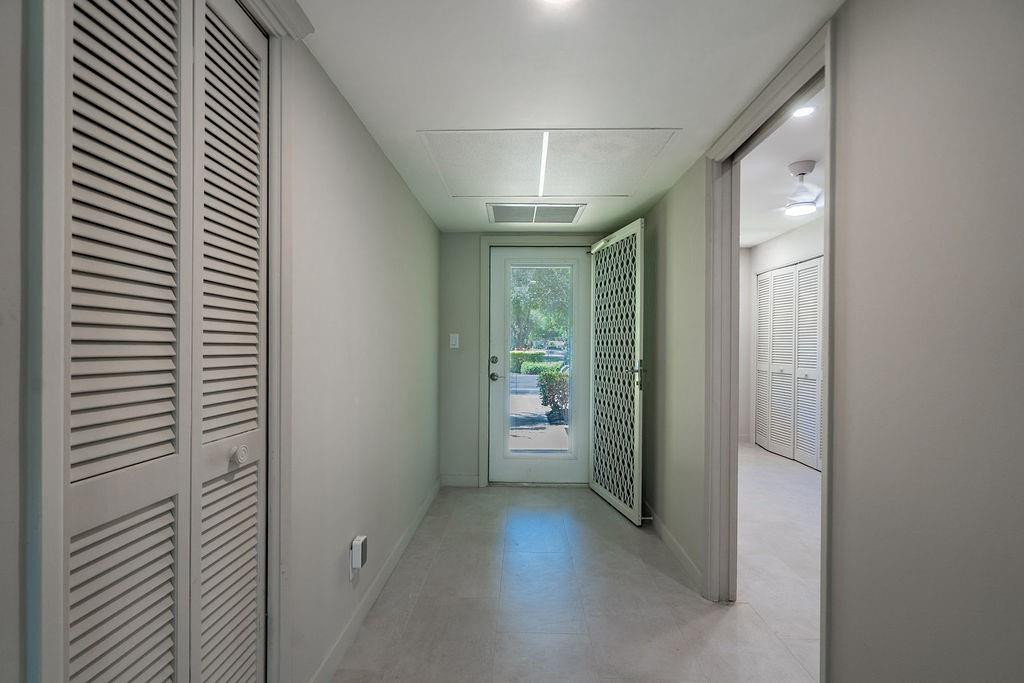 3175 NE 48TH #105, Lighthouse Point FL 33064