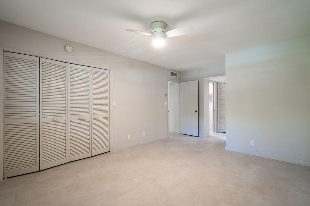 3175 NE 48TH #105, Lighthouse Point FL 33064