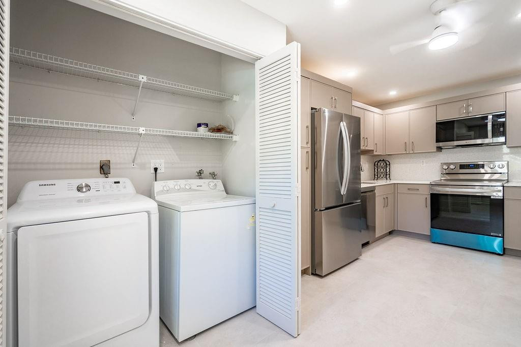 3175 NE 48TH #105, Lighthouse Point FL 33064