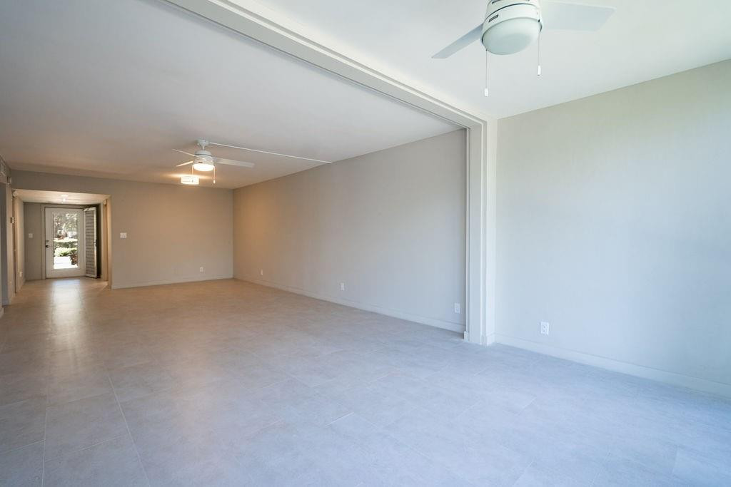 3175 NE 48TH #105, Lighthouse Point FL 33064