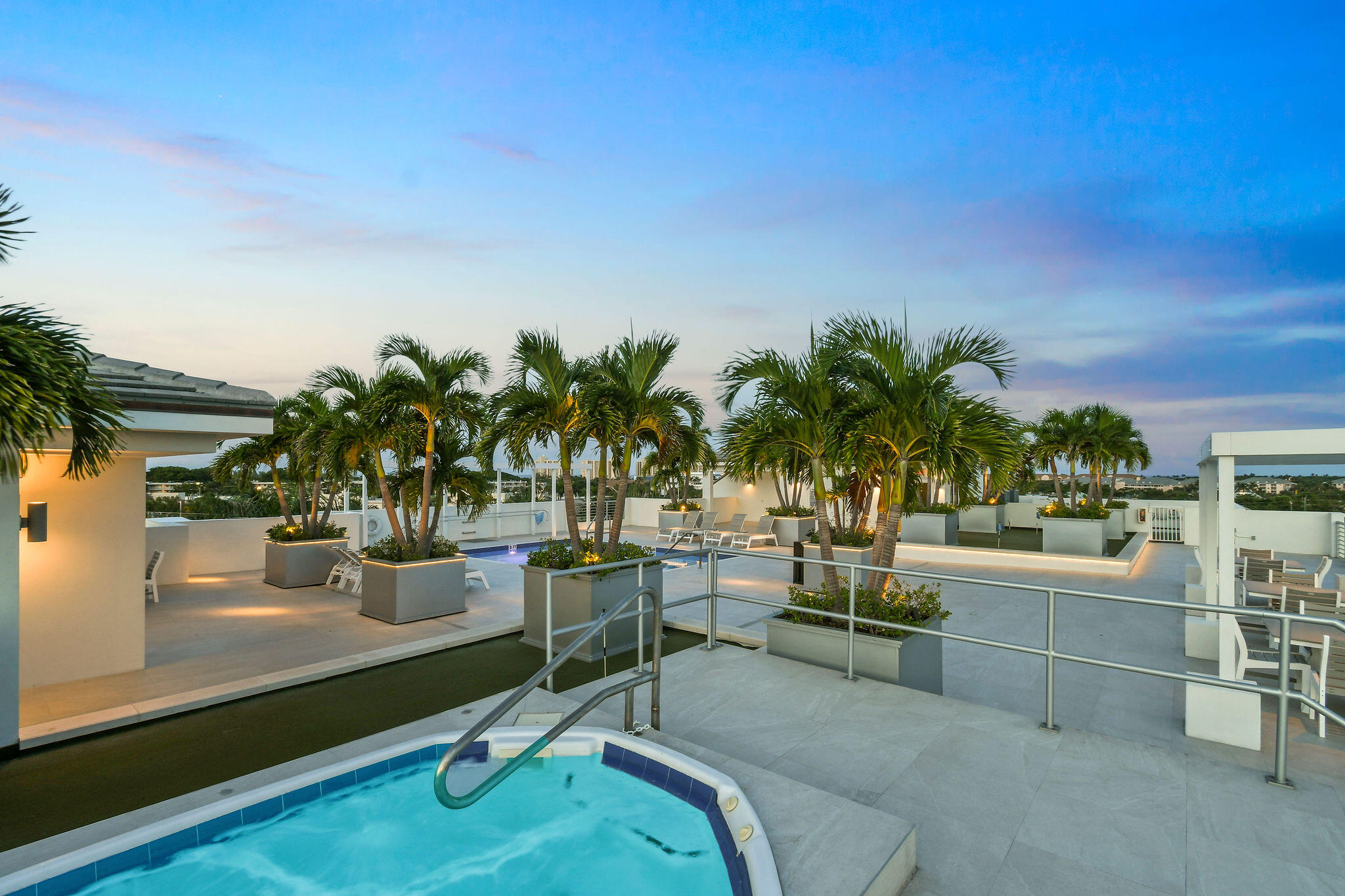 1 S Coastal #202, Jupiter FL 33477
