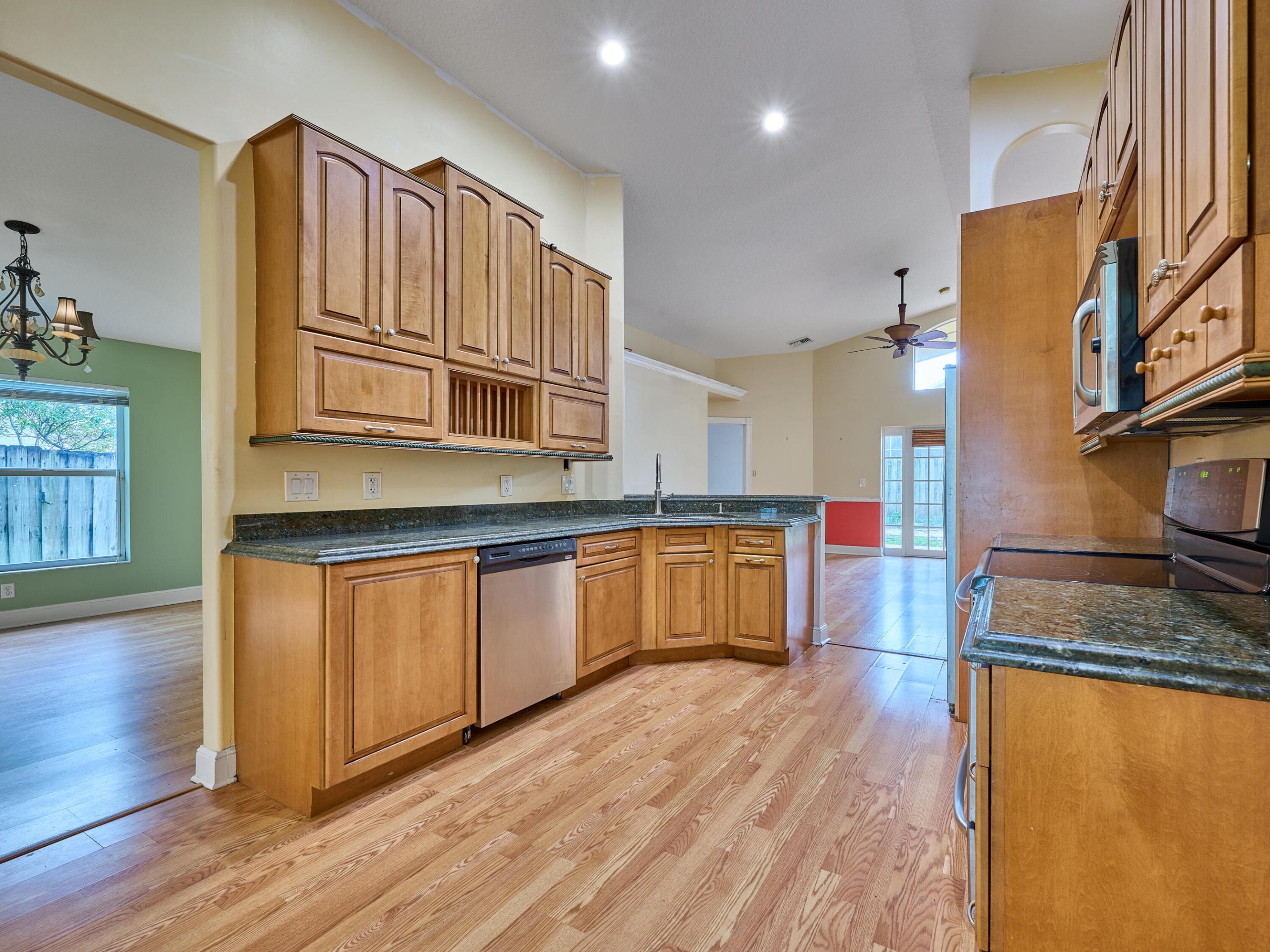 6022 LAUDERDALE, Jupiter FL 33458