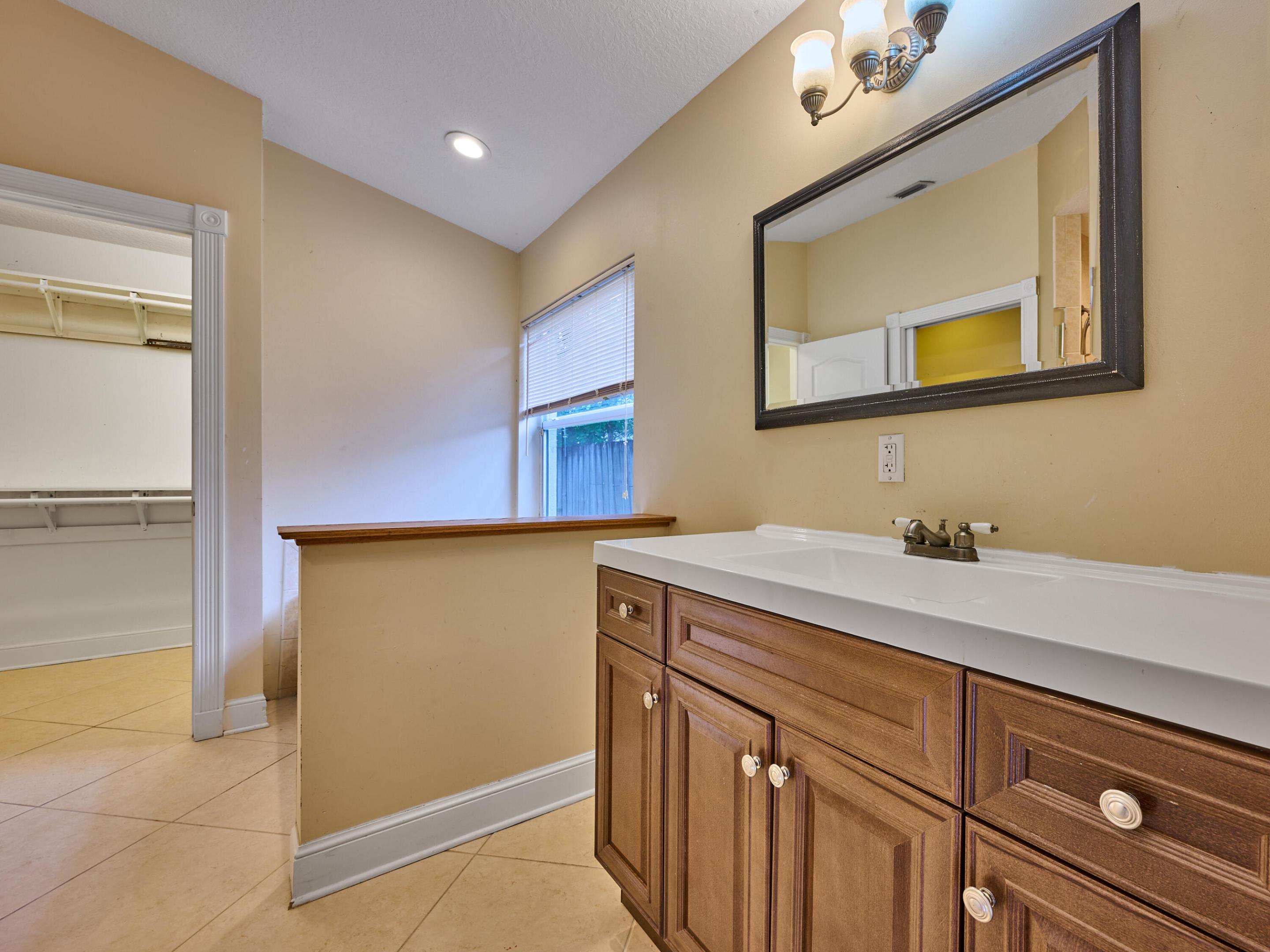 6022 LAUDERDALE, Jupiter FL 33458