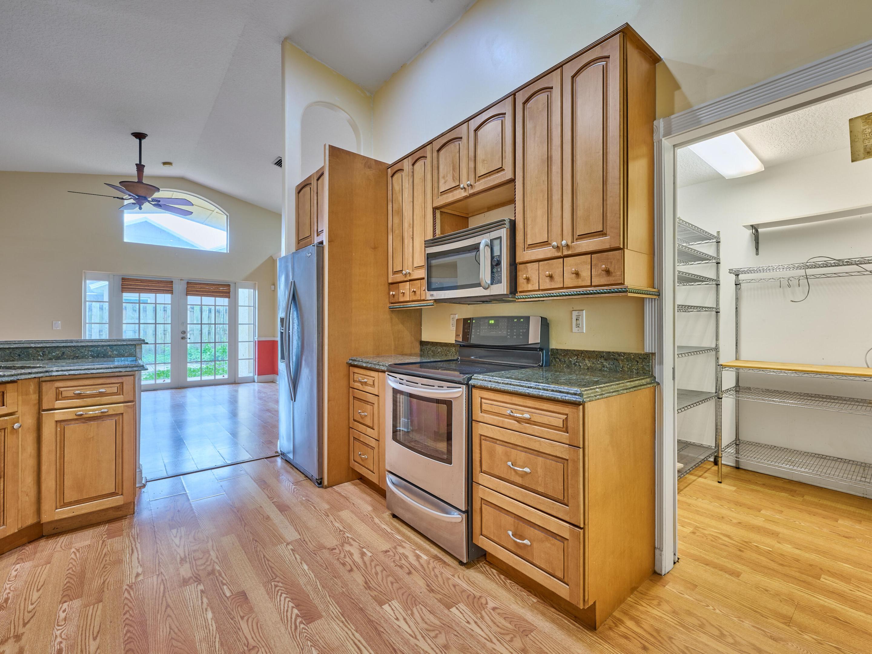 6022 LAUDERDALE, Jupiter FL 33458