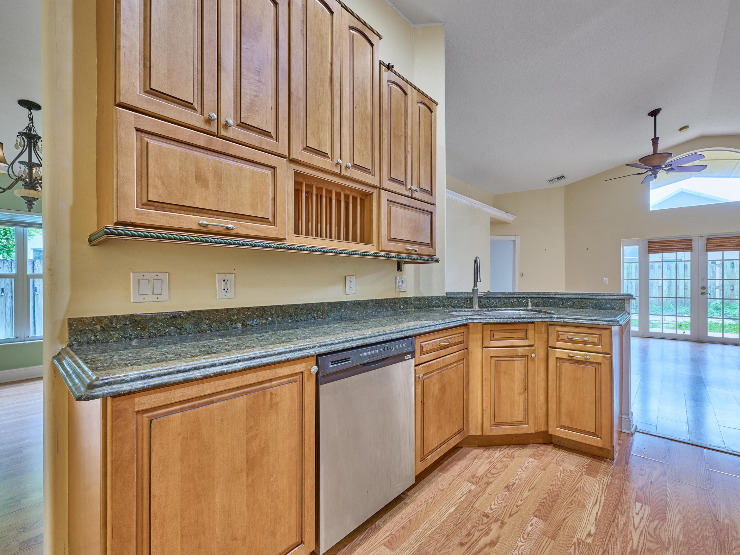 6022 LAUDERDALE, Jupiter FL 33458
