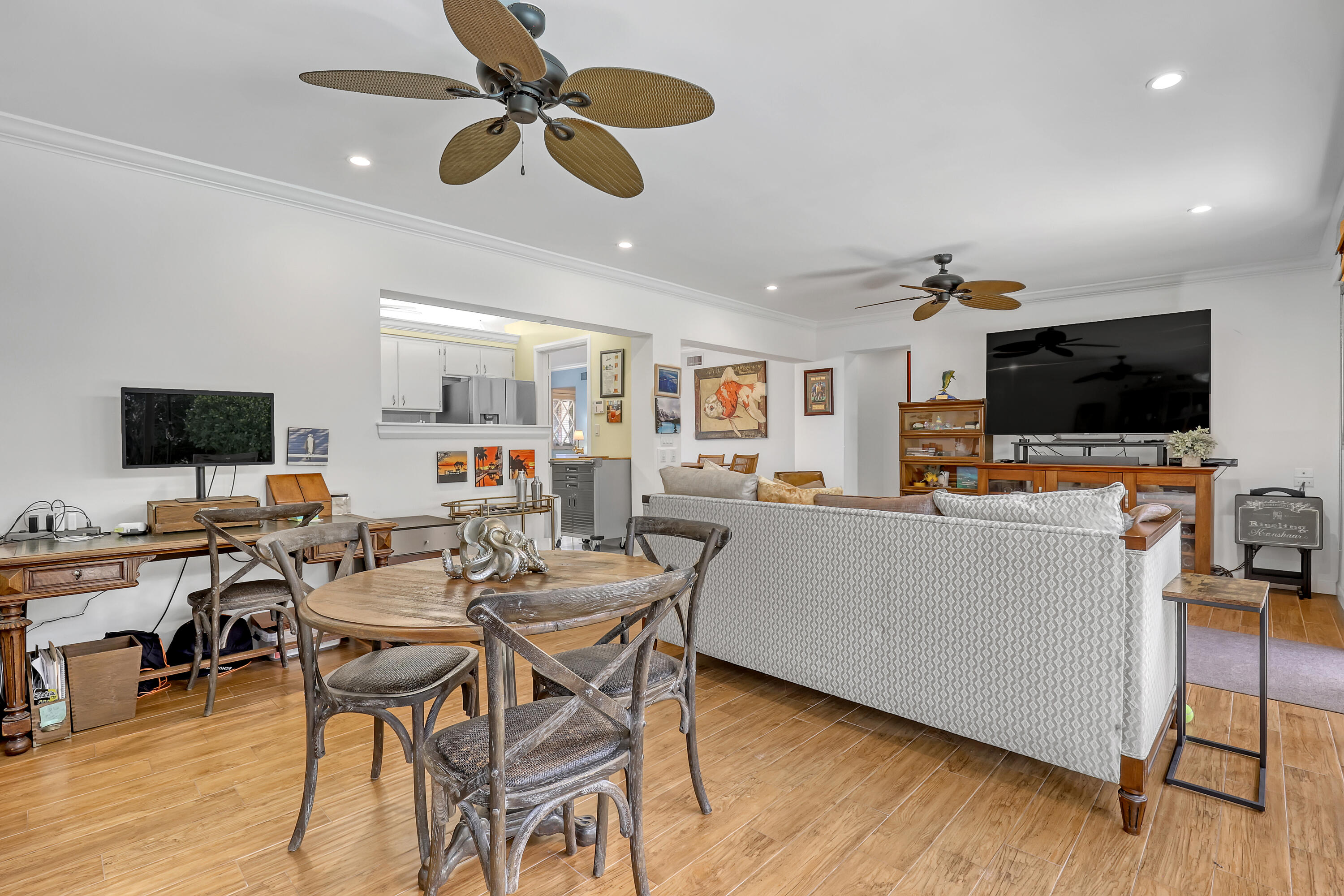 306 CASCADE, Palm Beach Shores FL 33404