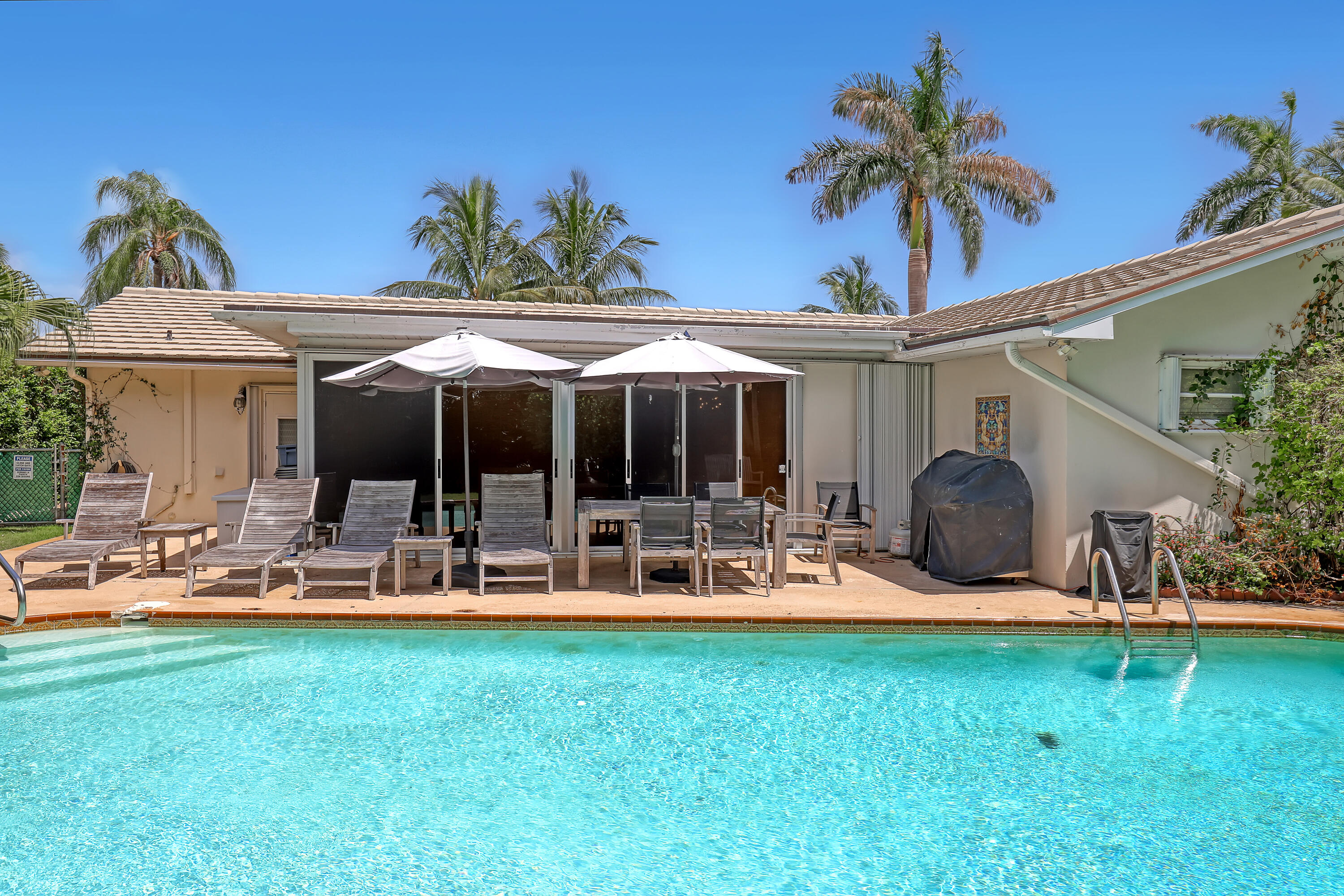 306 CASCADE, Palm Beach Shores FL 33404