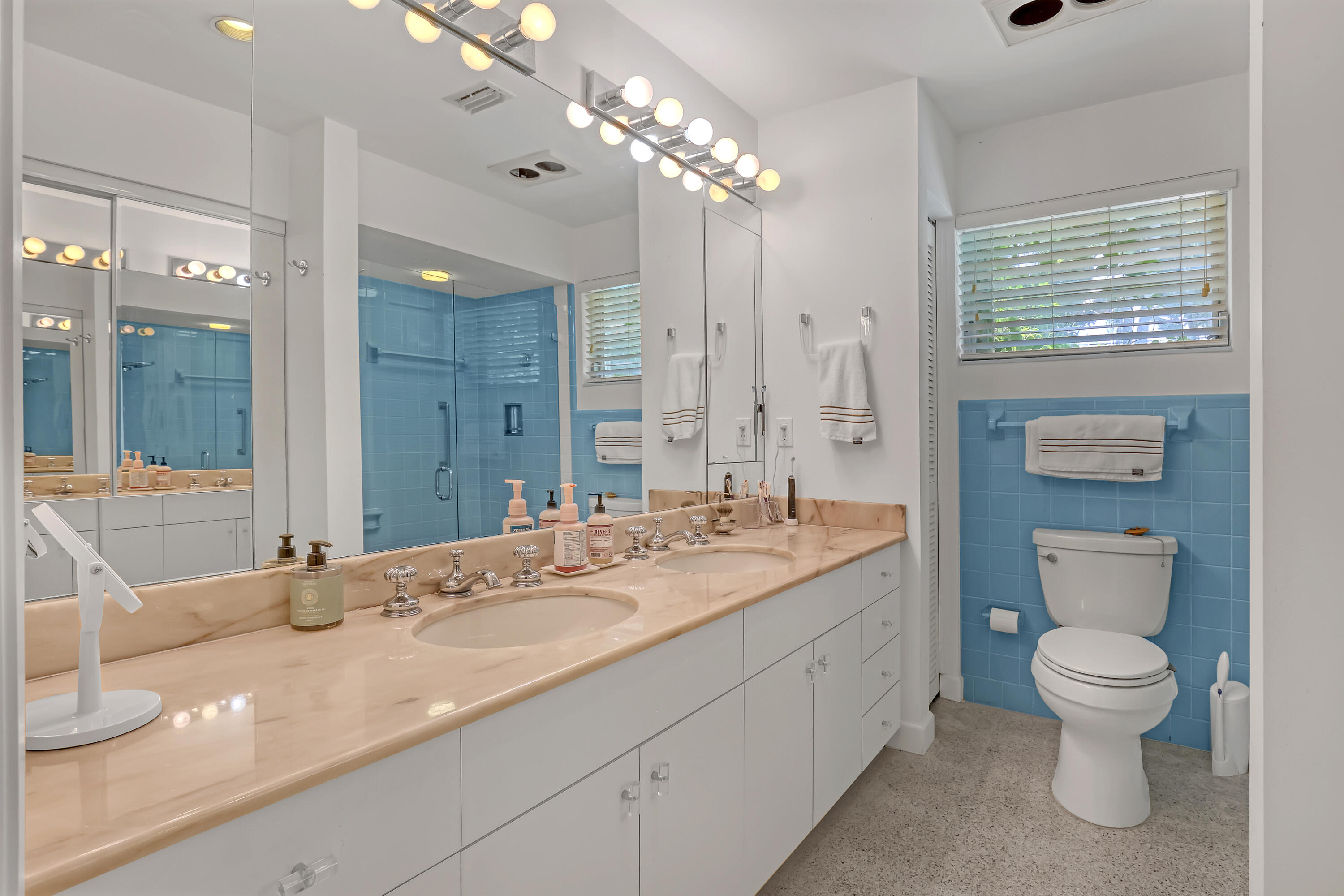 306 CASCADE, Palm Beach Shores FL 33404