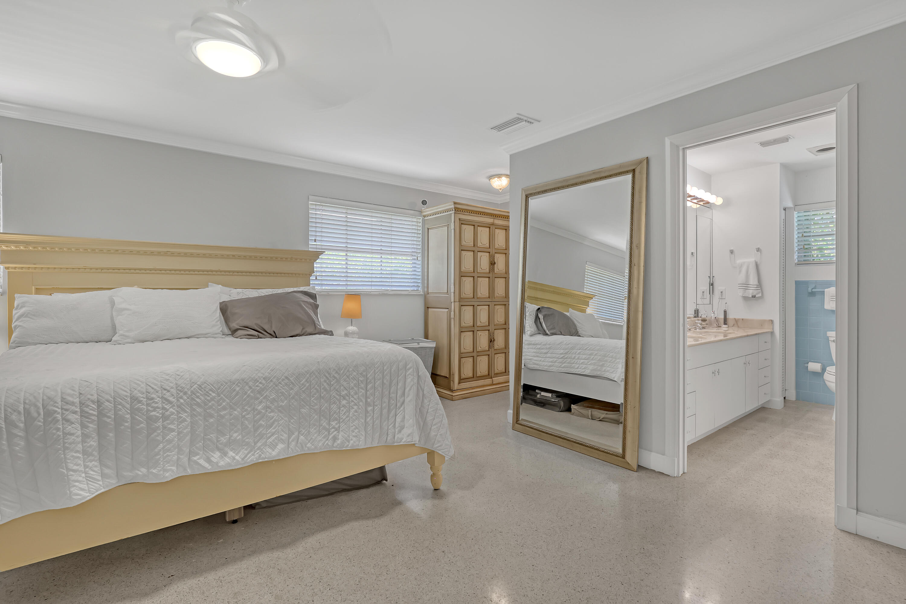 306 CASCADE, Palm Beach Shores FL 33404