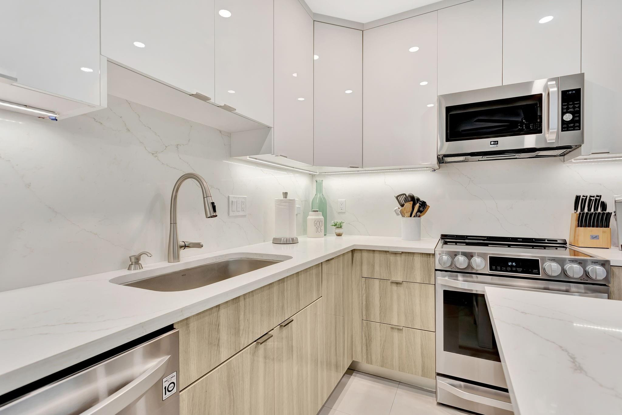 397 SUNDIAL #397, Margate FL 33068