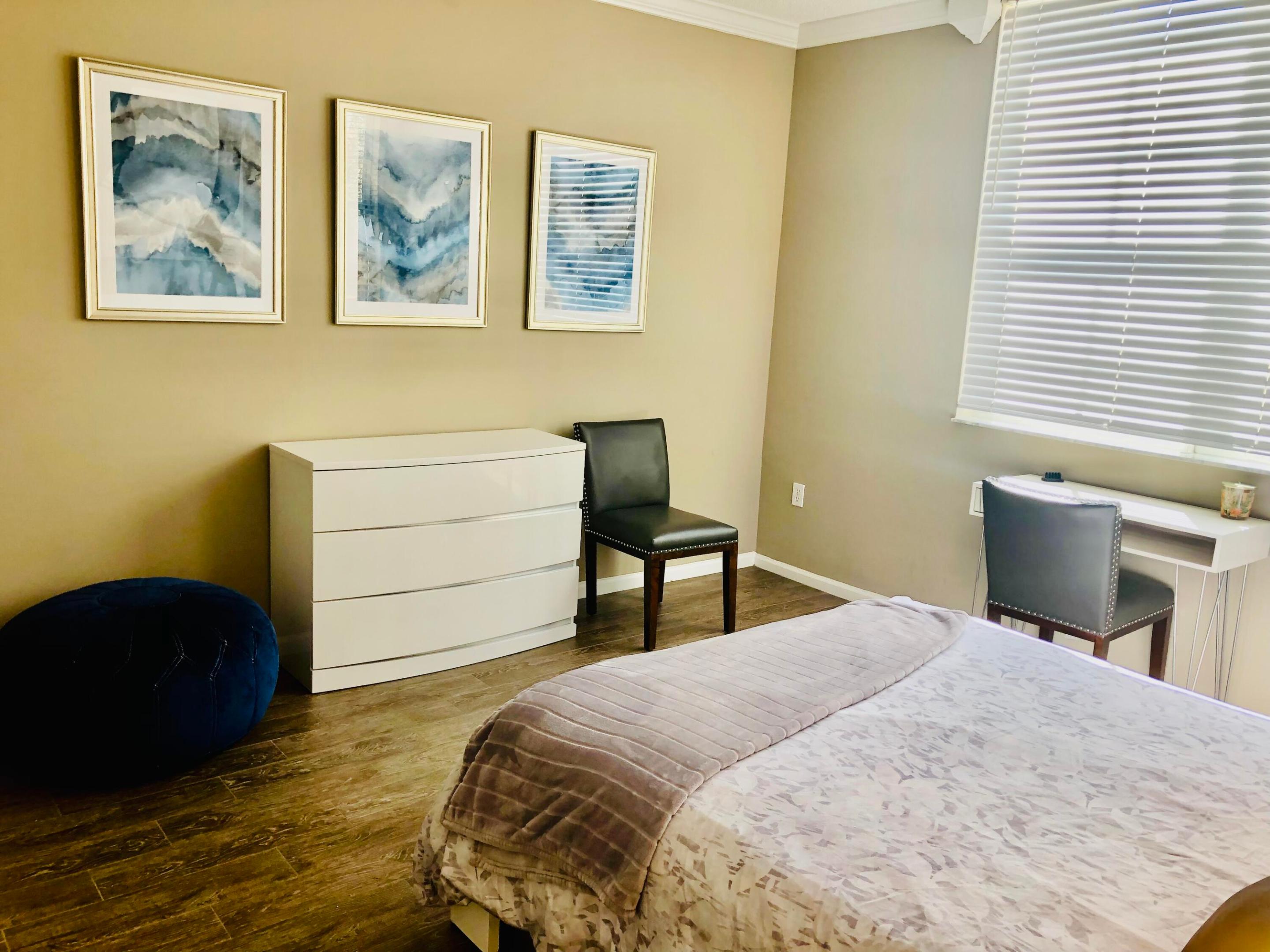 11750 SAINT ANDREWS #204, Wellington FL 33414