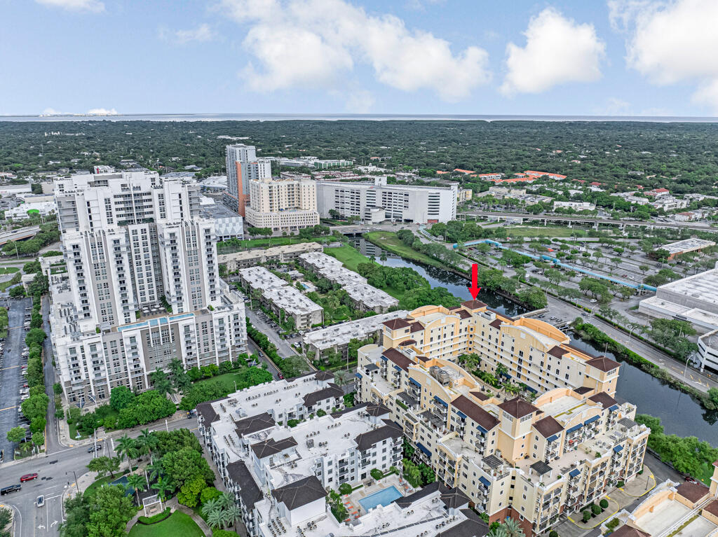 8390 SW 72ND #303, Miami FL 33143