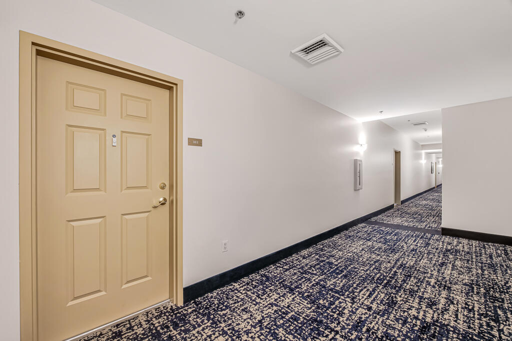 8390 SW 72ND #303, Miami FL 33143