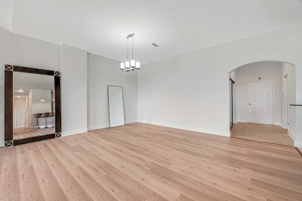 8390 SW 72ND #303, Miami FL 33143