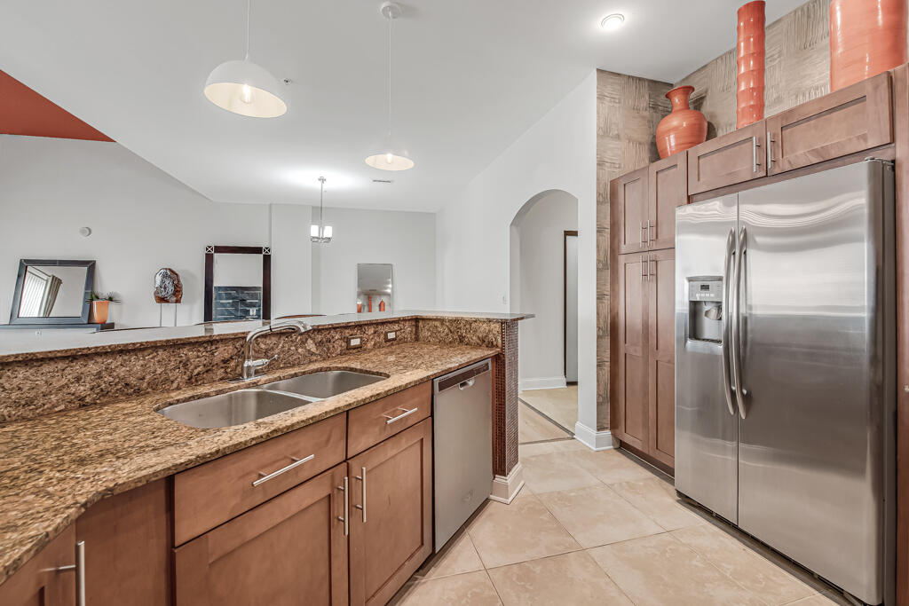 8390 SW 72ND #303, Miami FL 33143