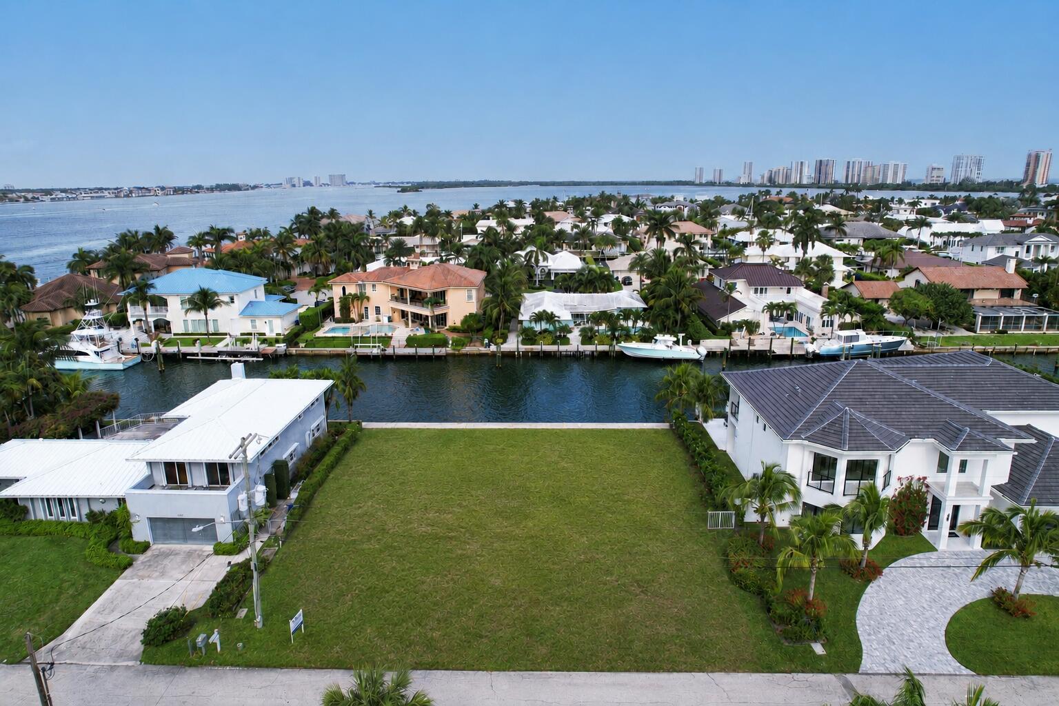 1050 Bimini, Singer Island FL 33404