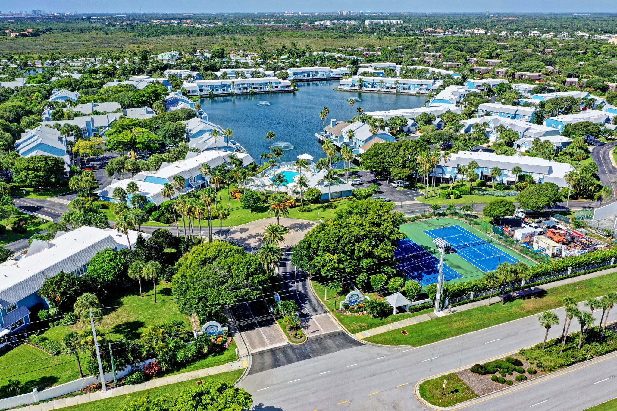 1401 OCEAN DUNES, Jupiter FL 33477