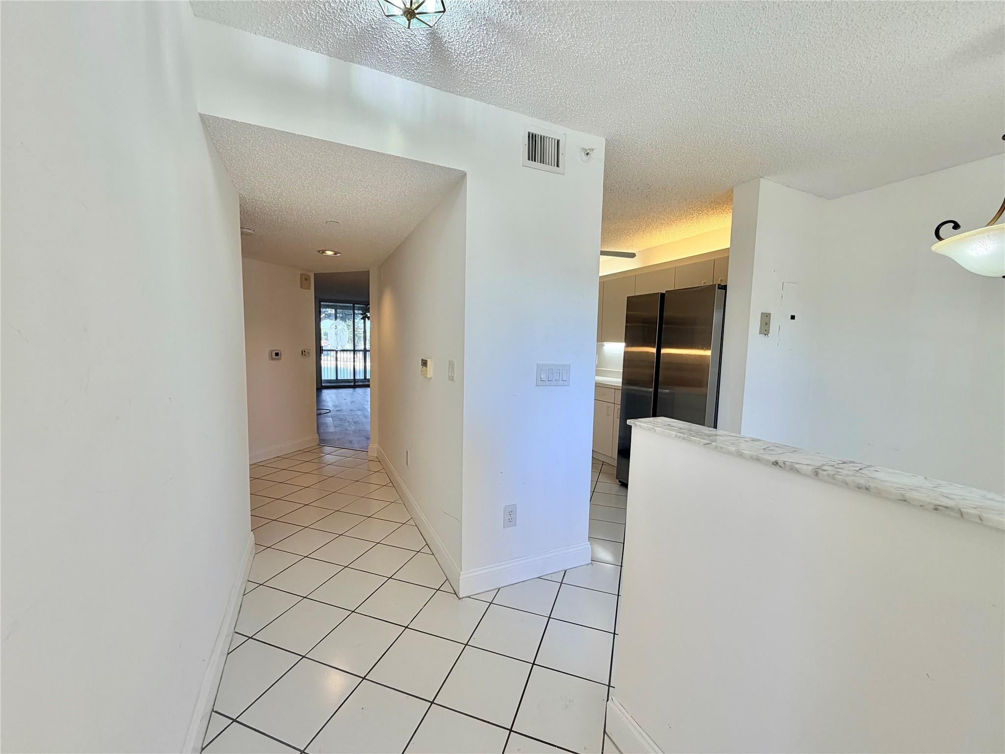 9587 WELDON #B204, Tamarac FL 33321