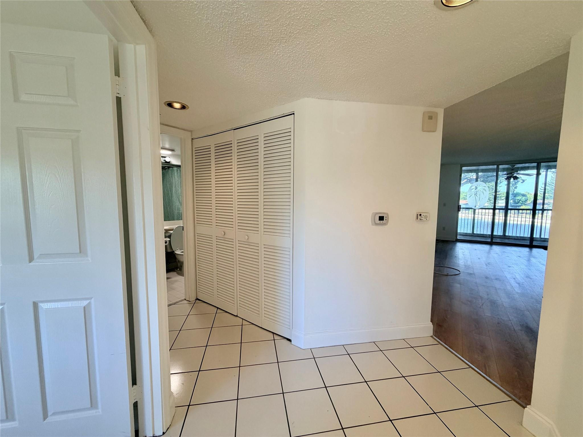 9587 WELDON #B204, Tamarac FL 33321