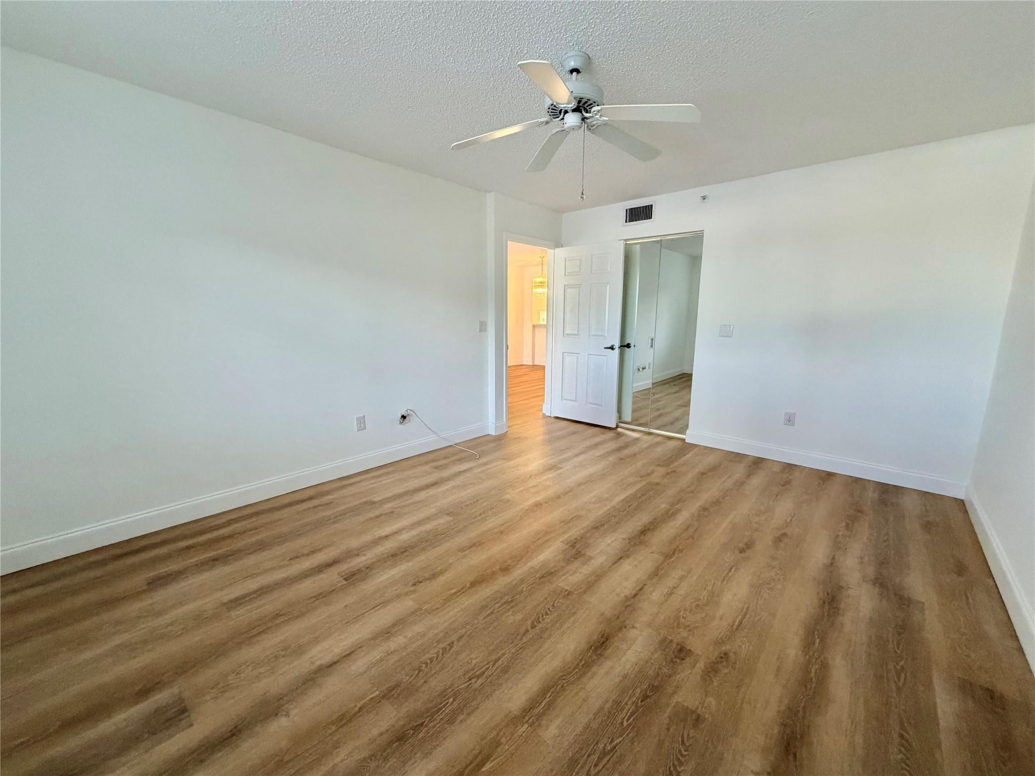 9587 WELDON #B204, Tamarac FL 33321