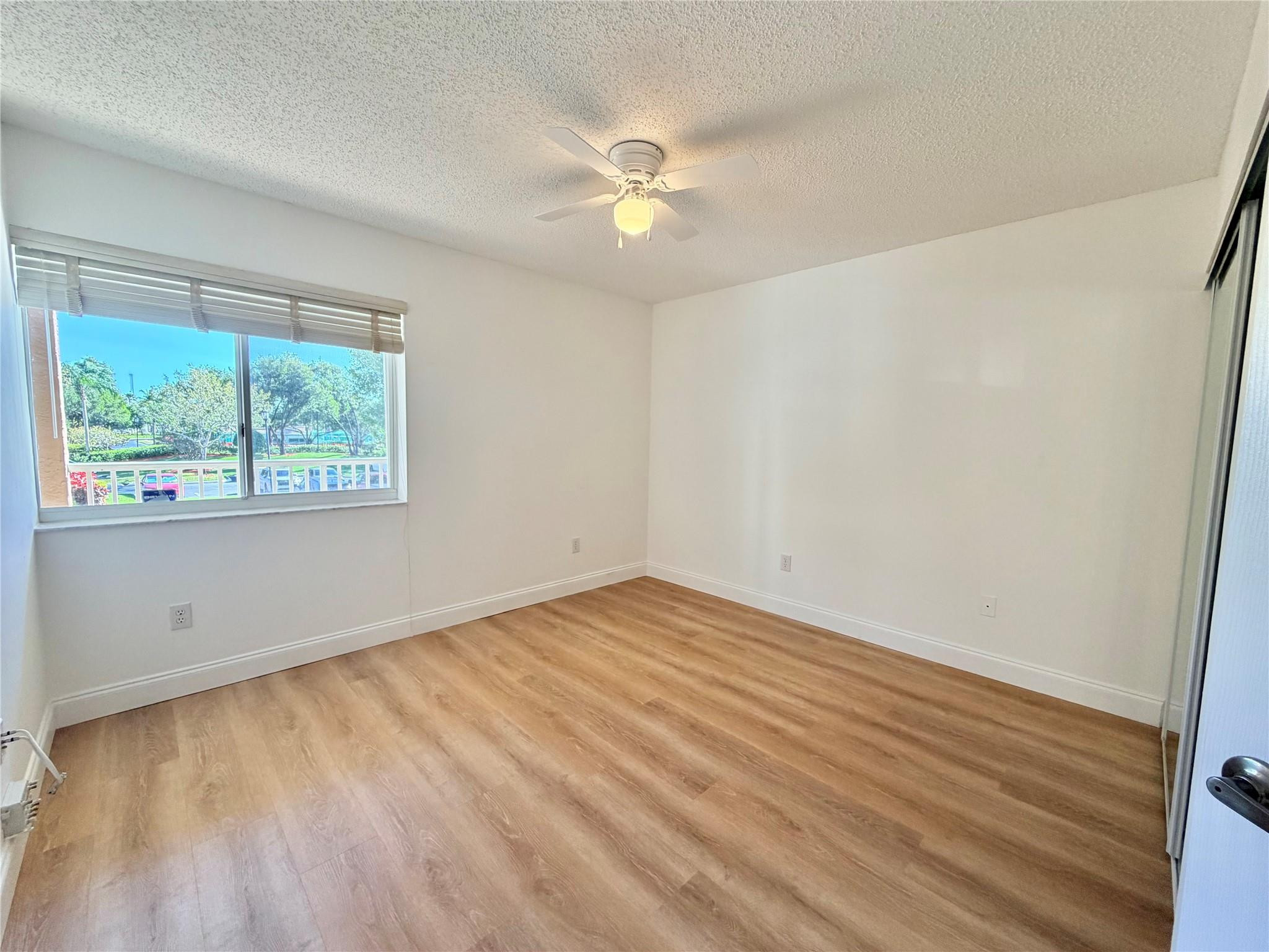 9587 WELDON #B204, Tamarac FL 33321