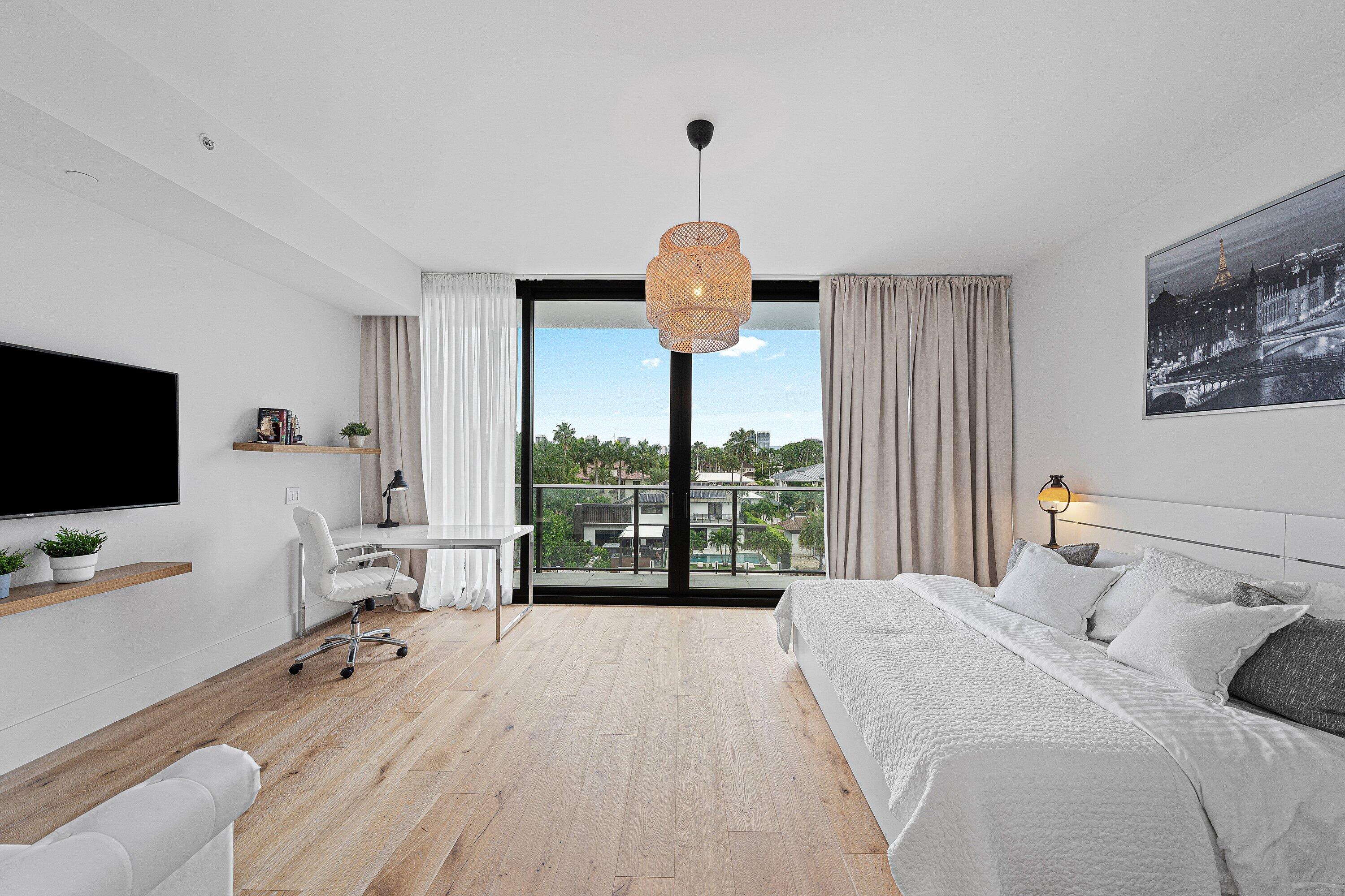 160 Isle Of Venice #403, Fort Lauderdale FL 33301