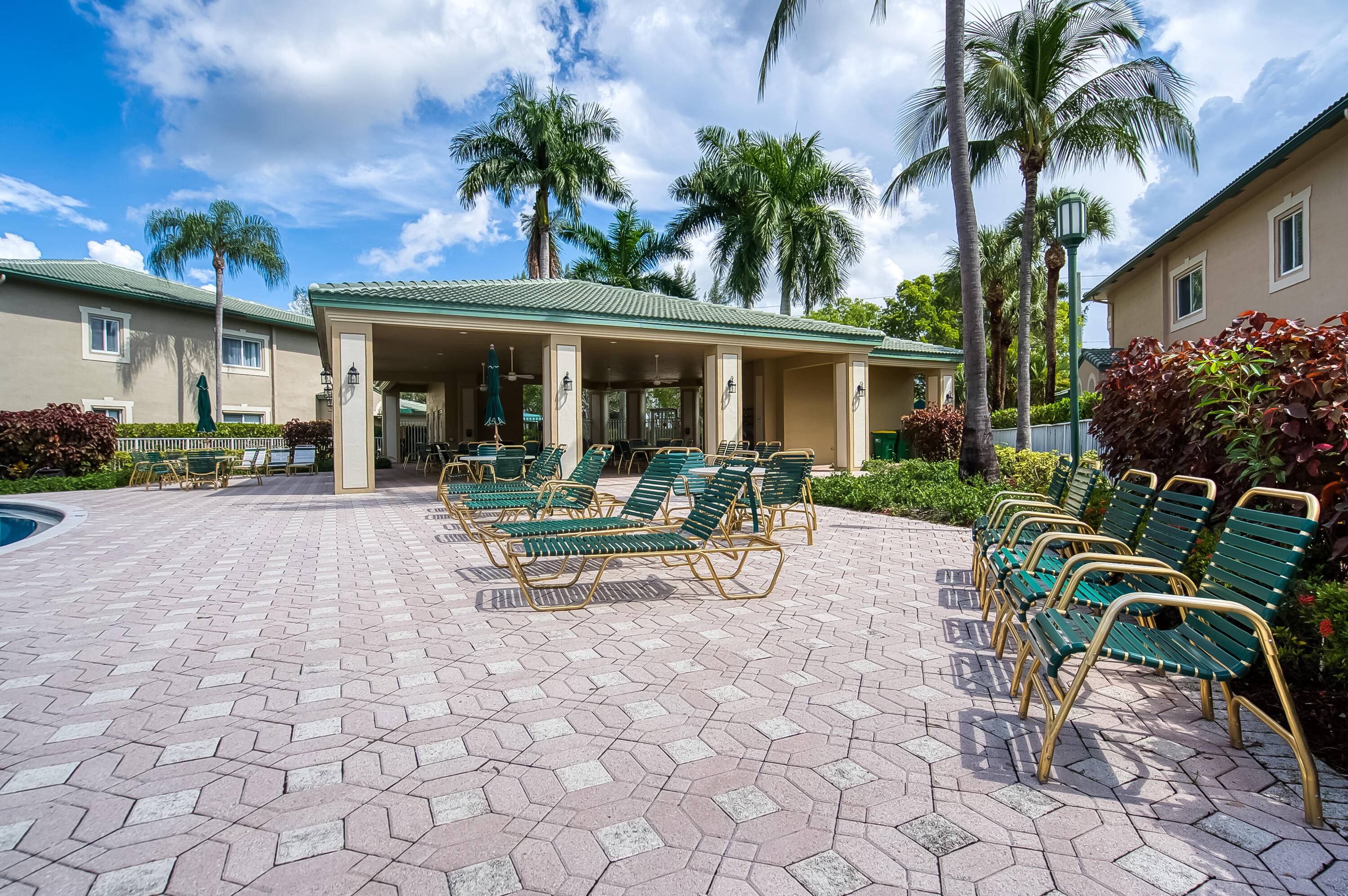 7927 Exeter, Tamarac FL 33321