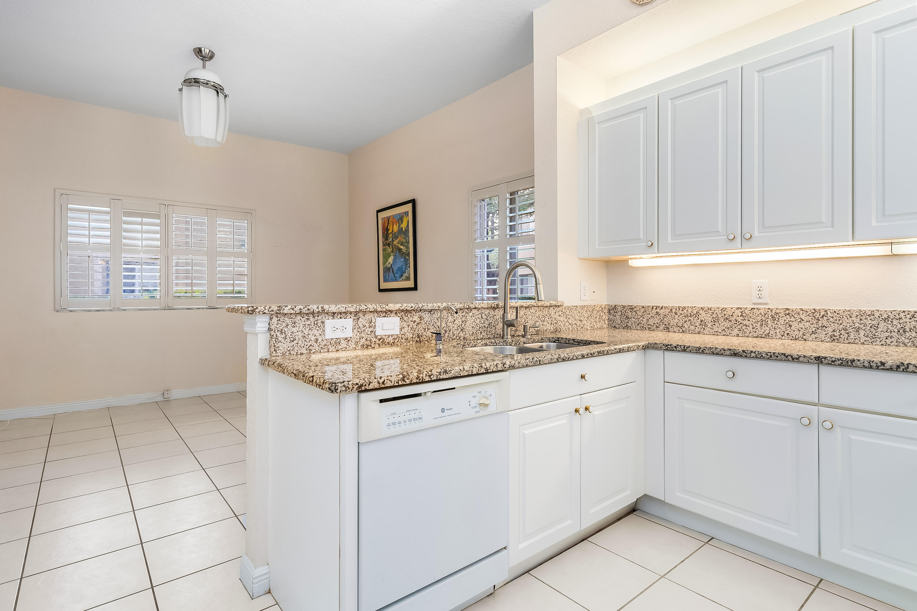 7927 Exeter, Tamarac FL 33321
