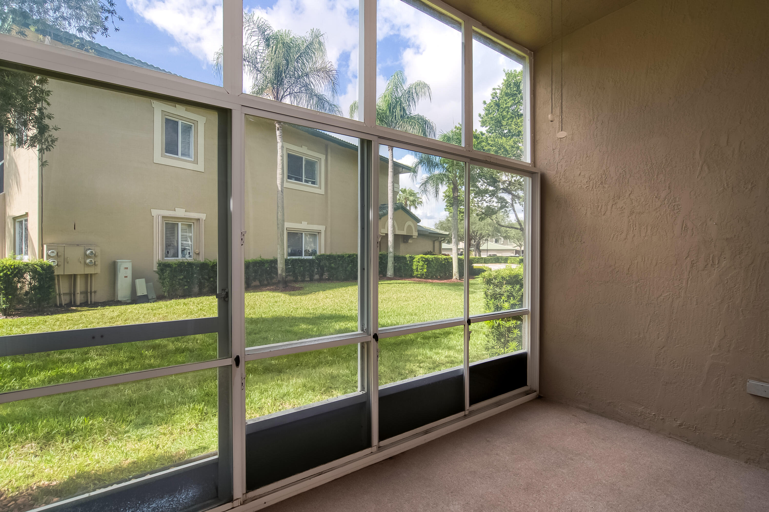 7927 Exeter, Tamarac FL 33321