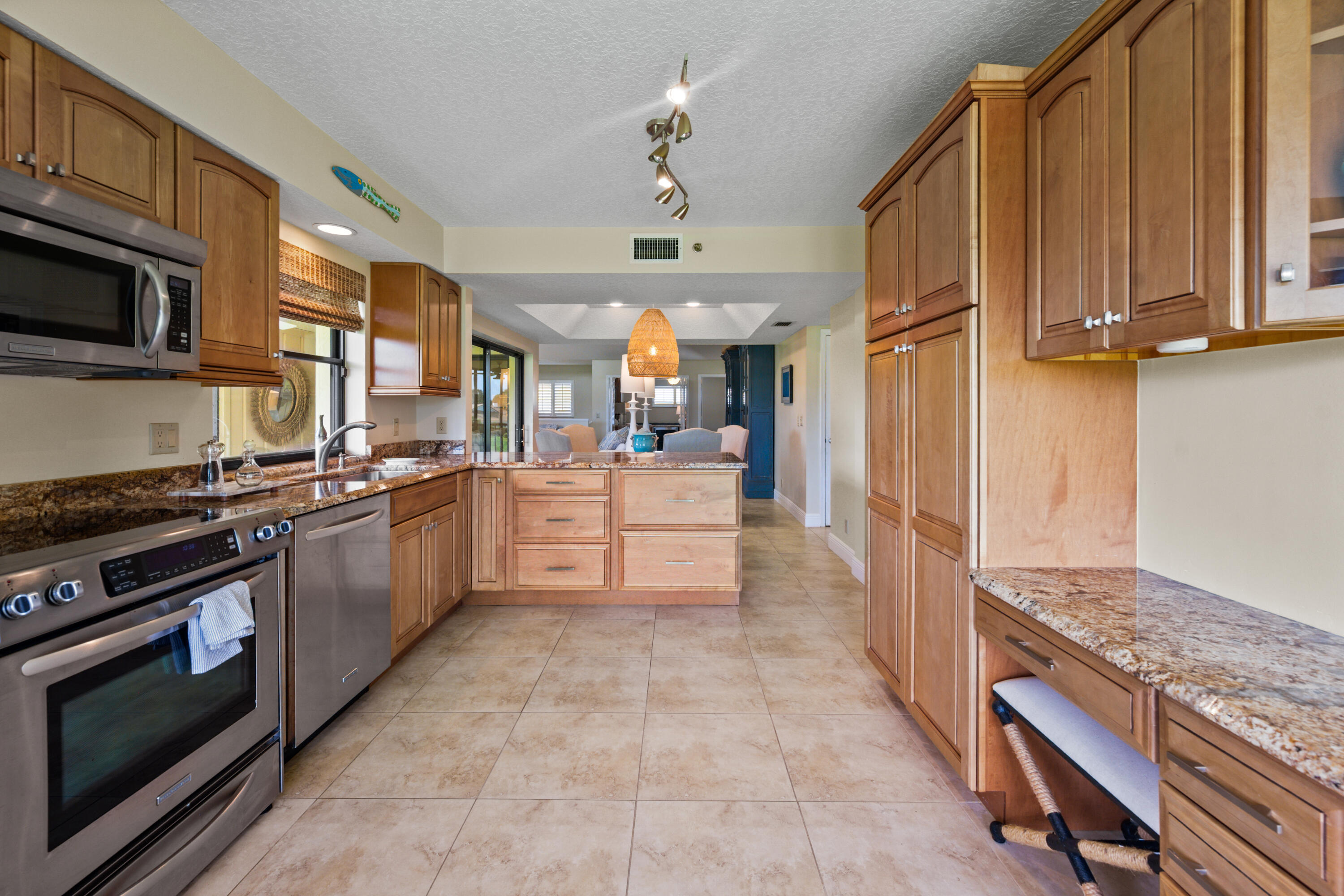 16914 WATERBEND #270, Jupiter FL 33477