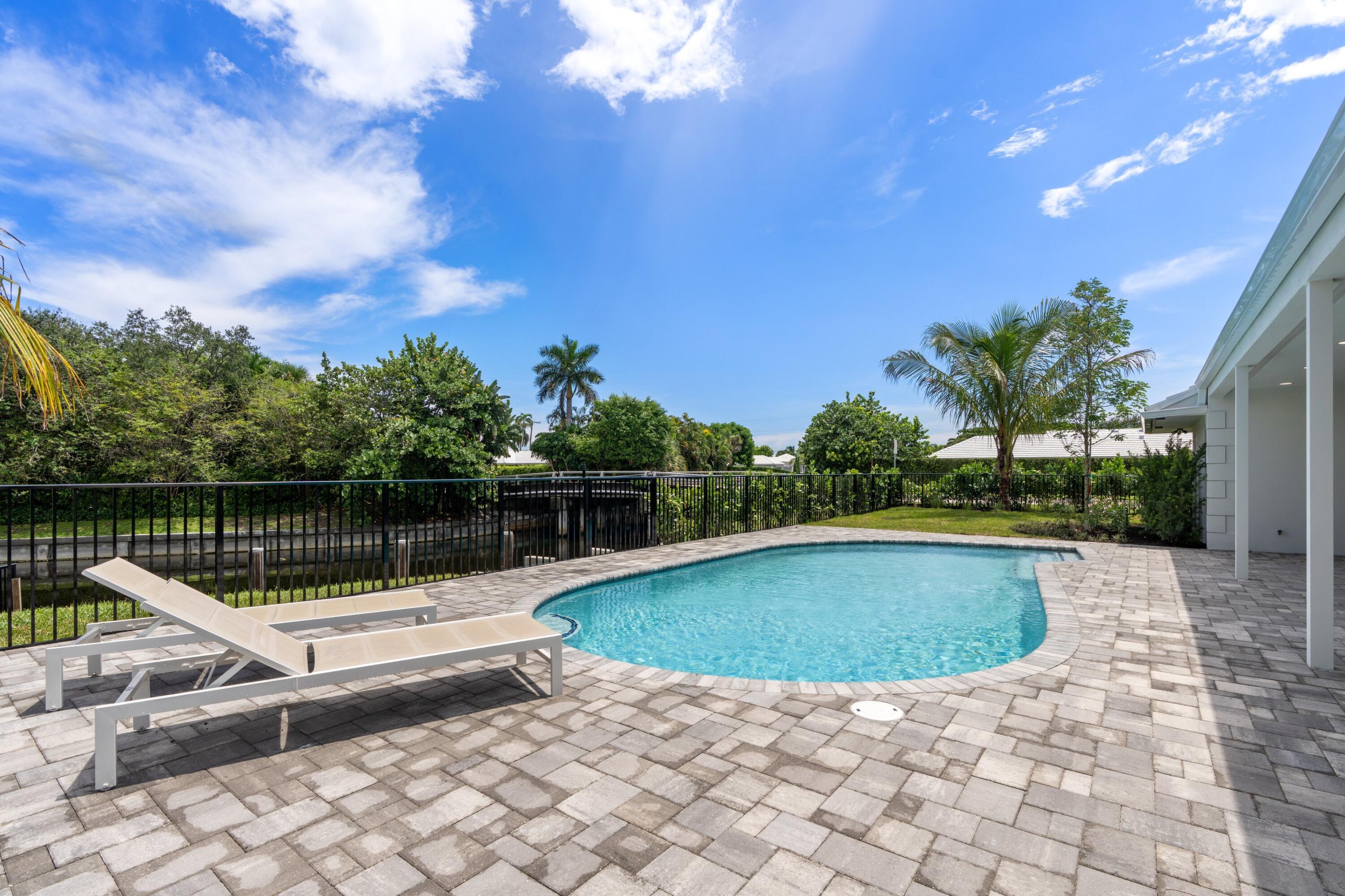 1090 SW Mulberry, Boca Raton FL 33486