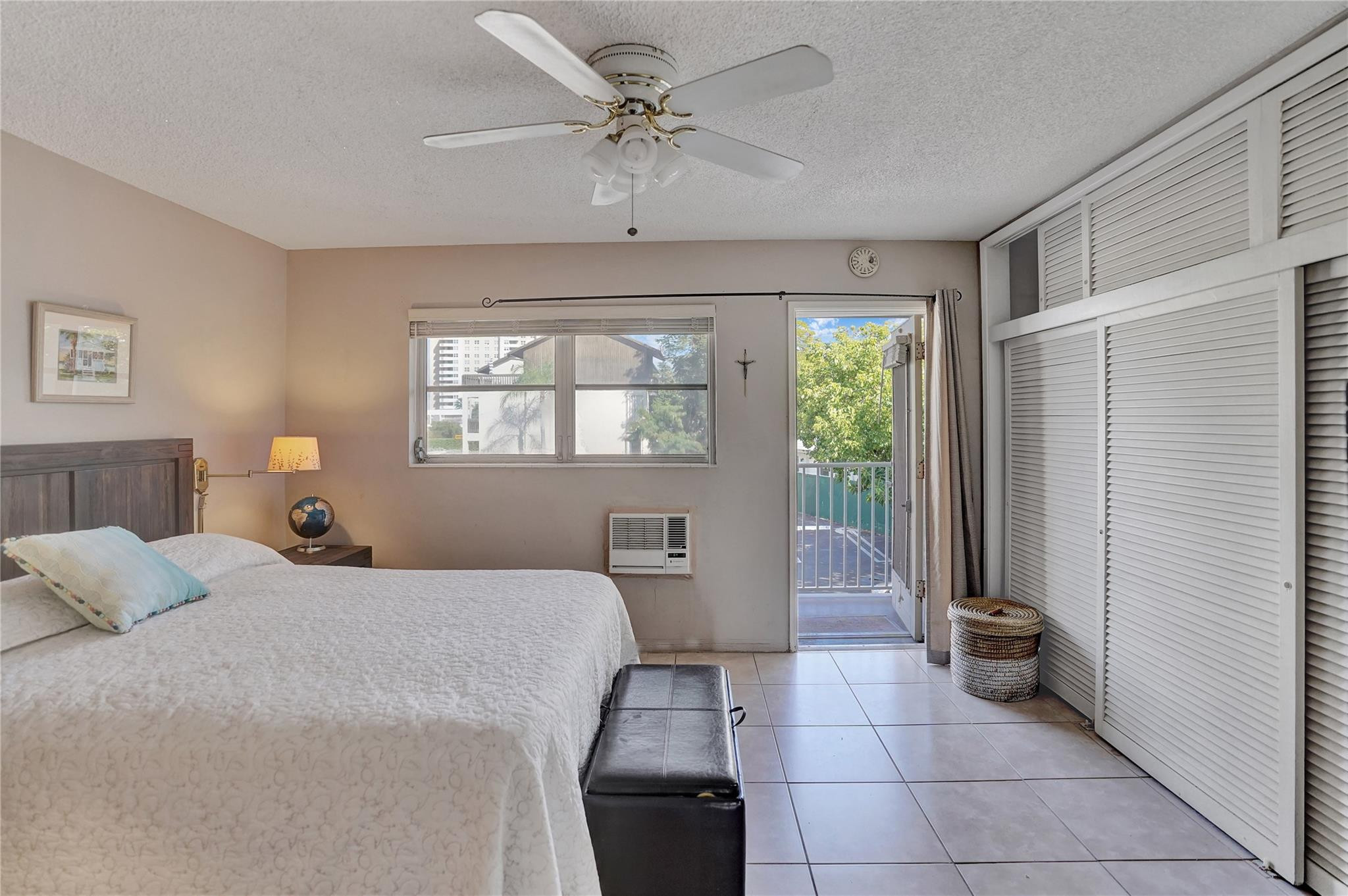 2501 N Ocean #16, Pompano Beach FL 33062