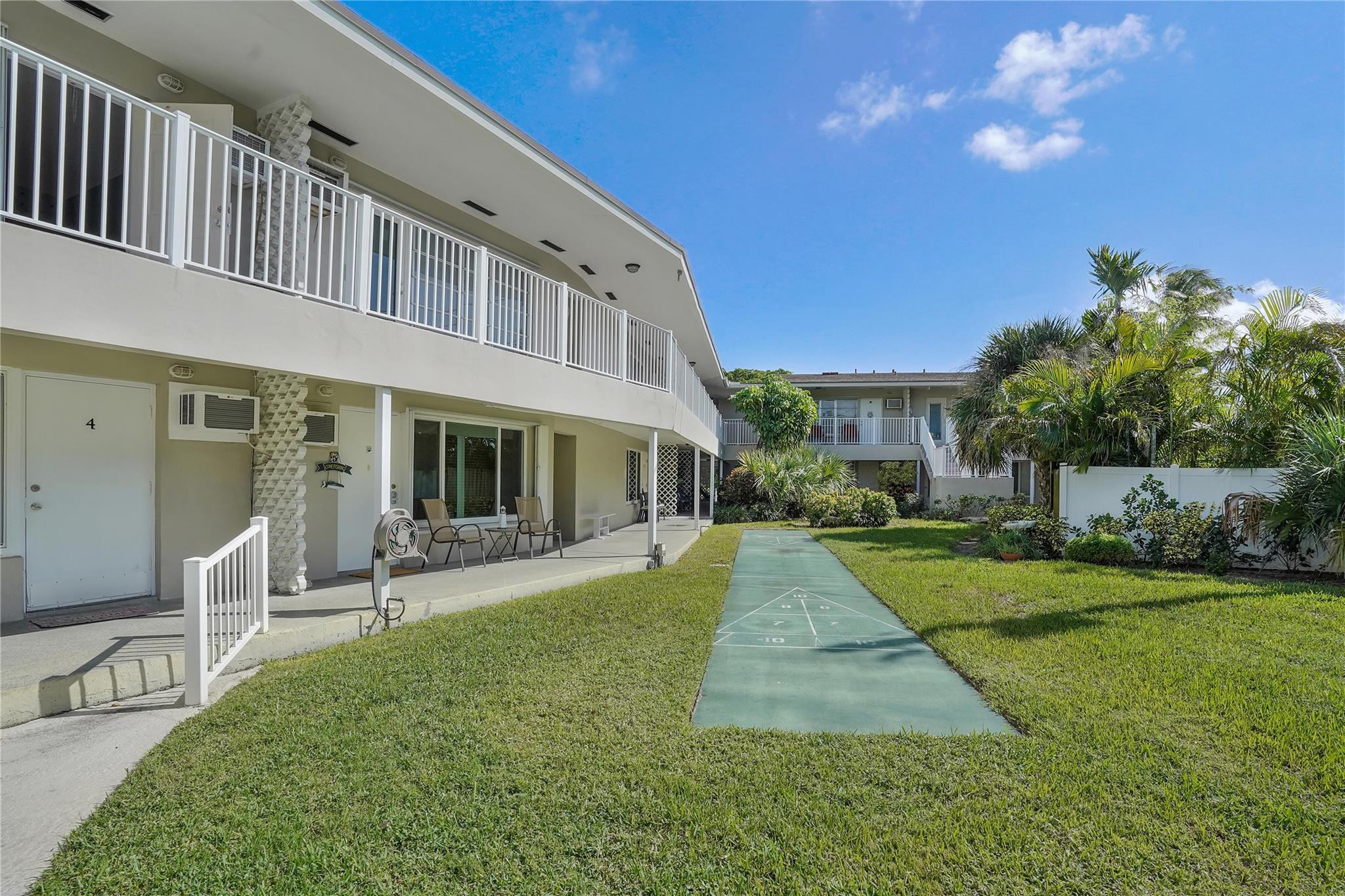 2501 N Ocean #16, Pompano Beach FL 33062