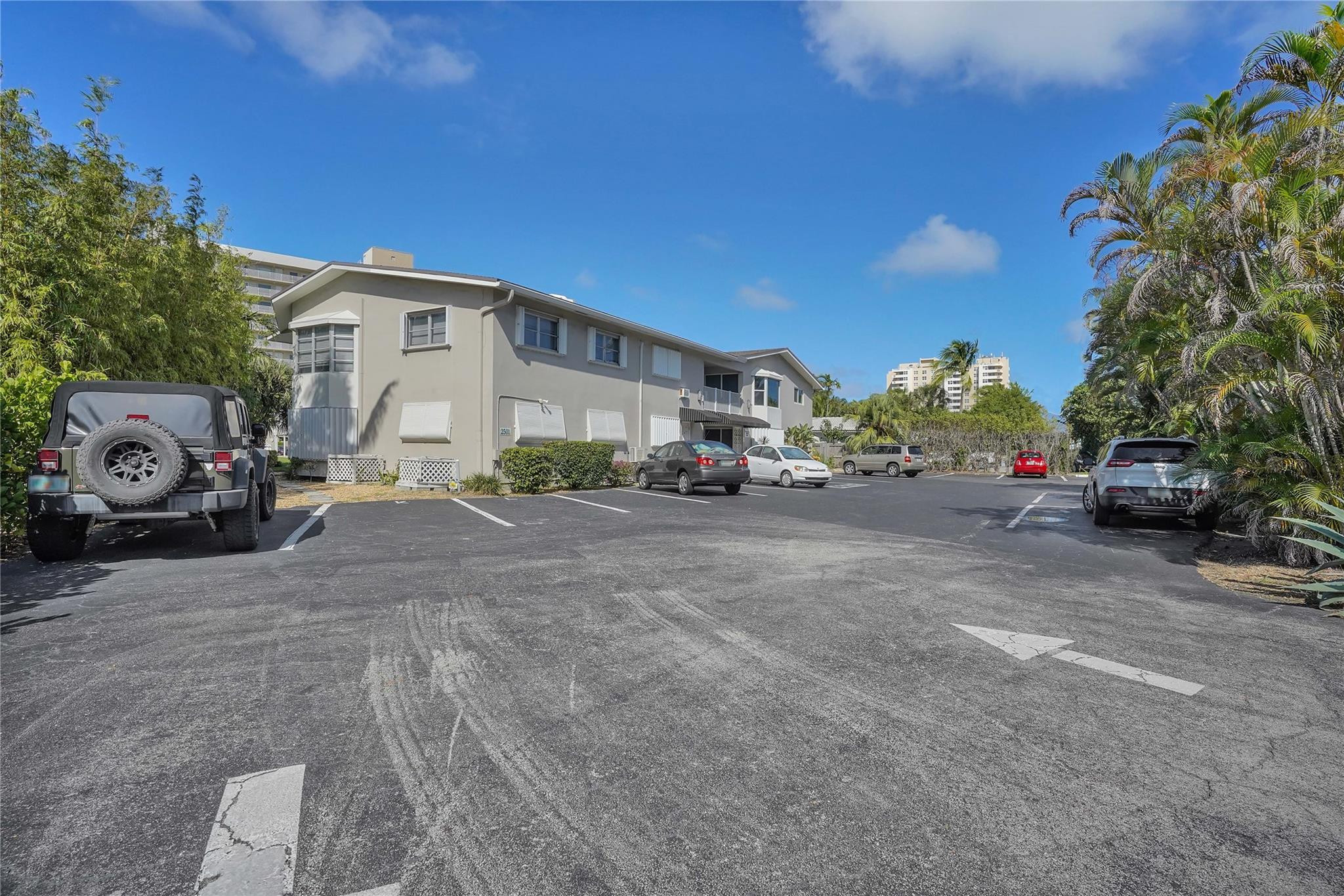 2501 N Ocean #16, Pompano Beach FL 33062
