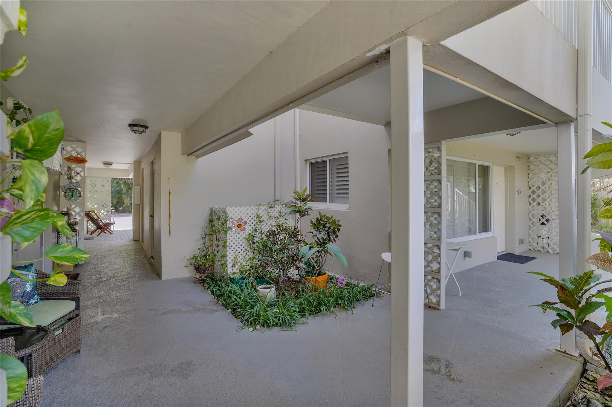 2501 N Ocean #16, Pompano Beach FL 33062