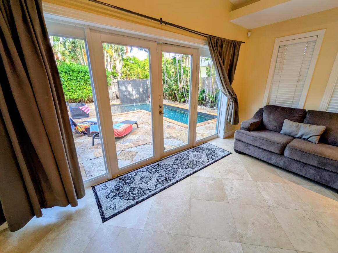 1405 NE 14TH, Fort Lauderdale FL 33304
