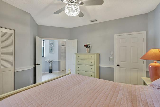 402 SEA OATS #E, Juno Beach FL 33408