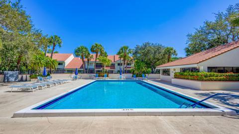402 SEA OATS #E, Juno Beach FL 33408