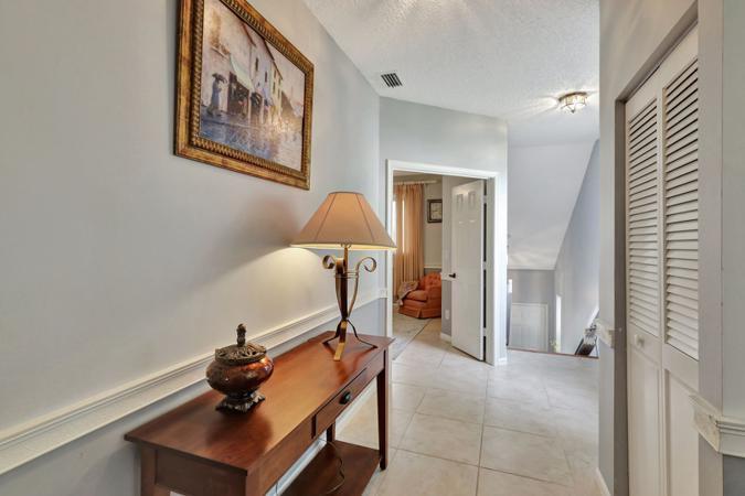 402 SEA OATS #E, Juno Beach FL 33408